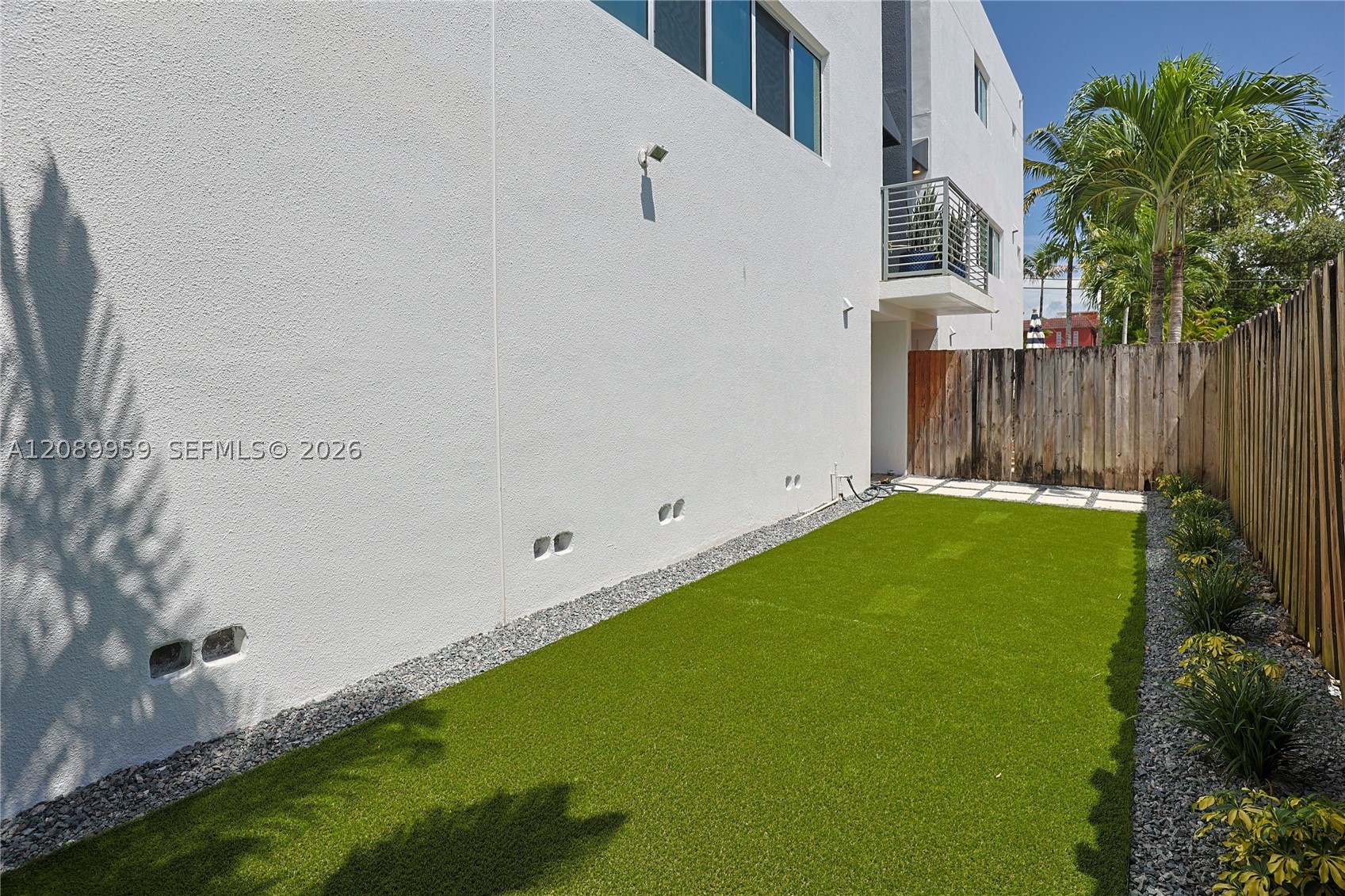 7520 SW 59th Pl #4D, South Miami FL 33143