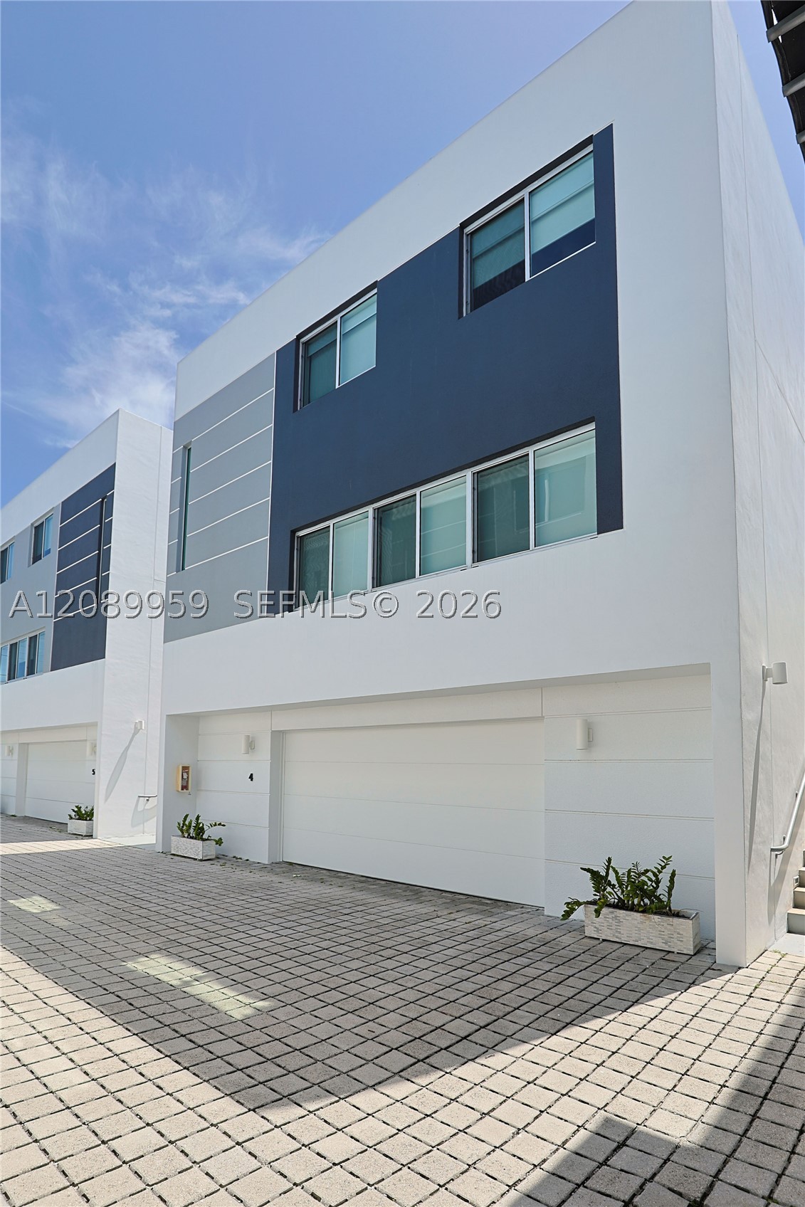 7520 SW 59th Pl #4D, South Miami FL 33143