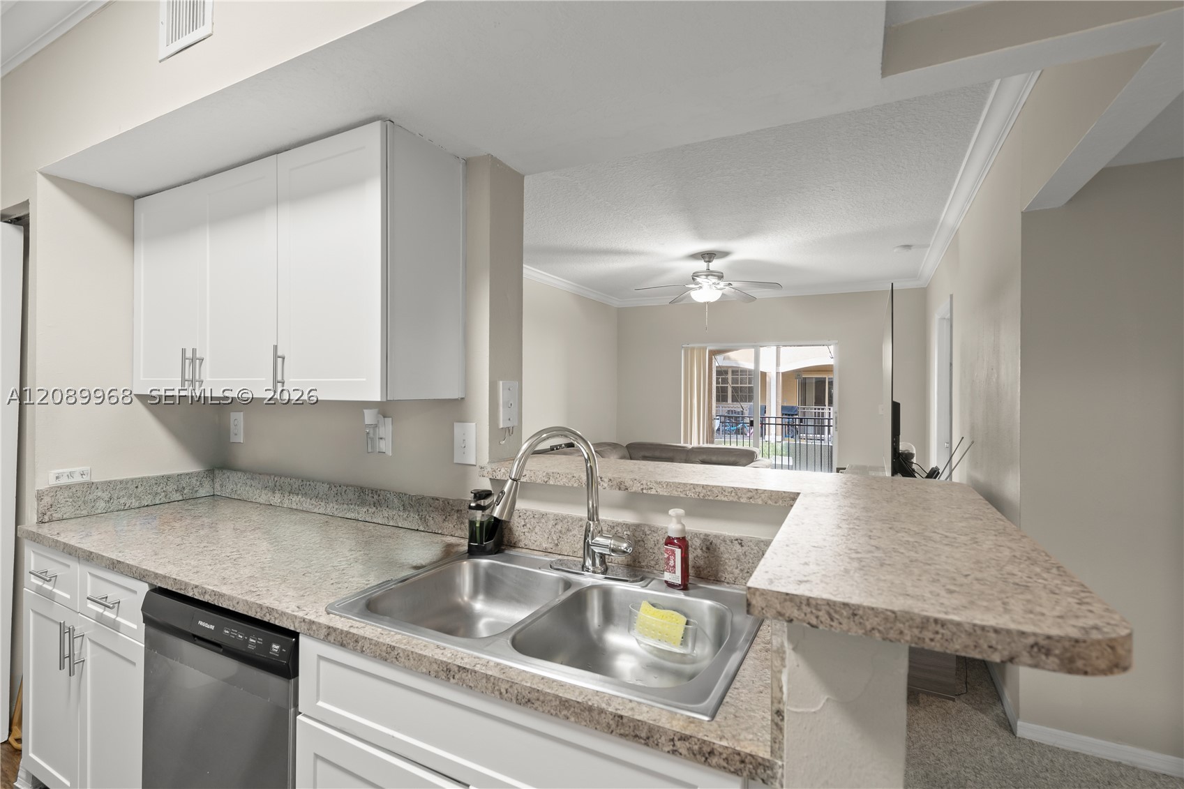 230 SW 117th Ter #11108, Pembroke Pines FL 33025