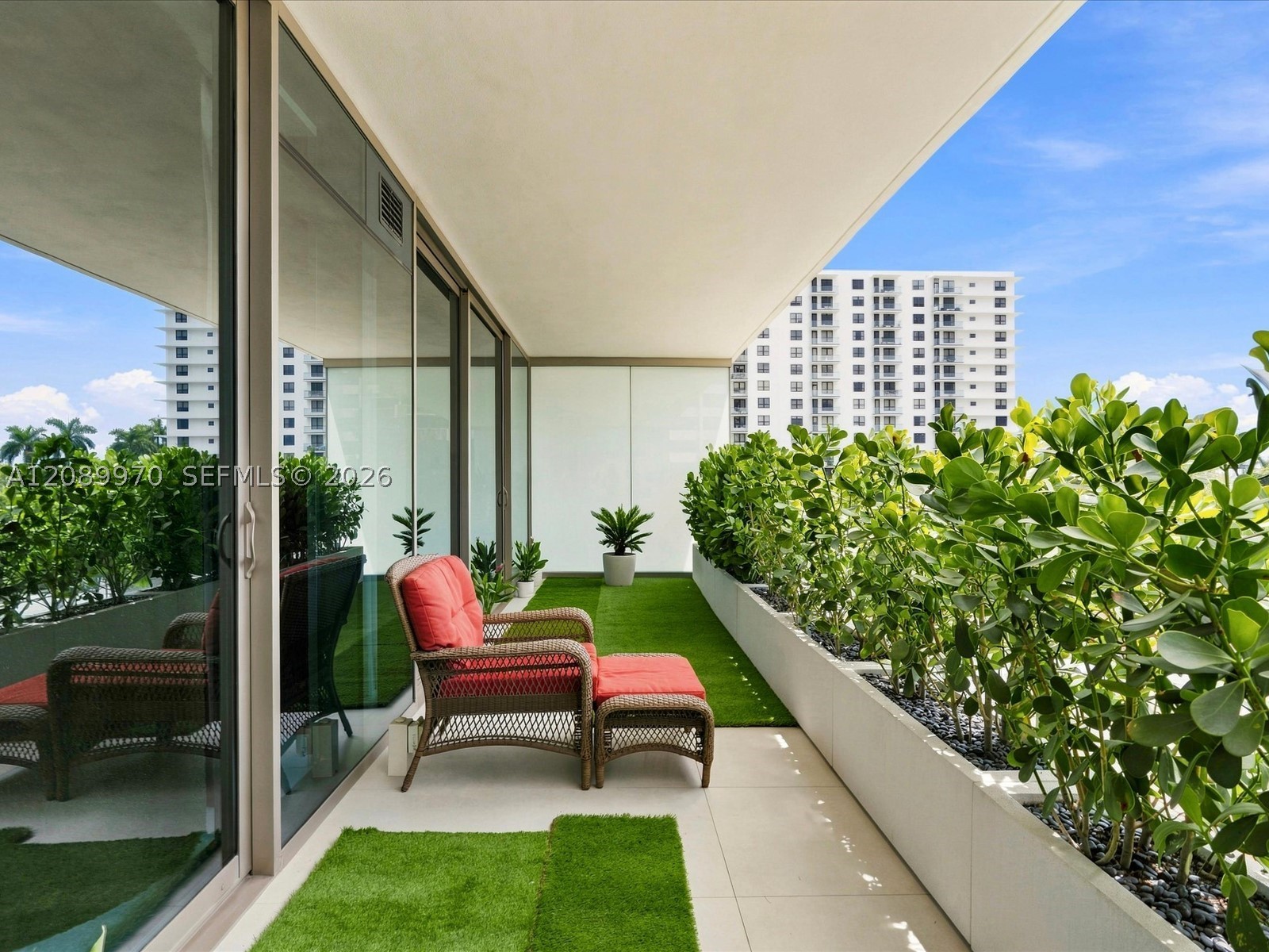 10203 Collins Ave #304, Bal Harbour FL 33154