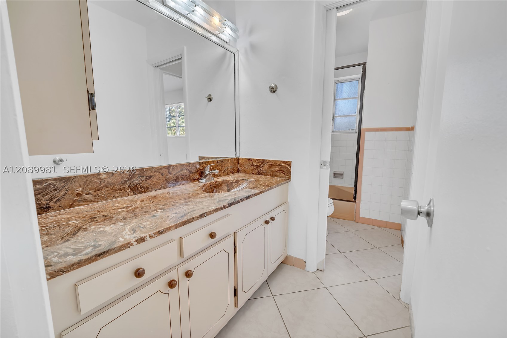 7970 SW 17th St, Miami FL 33155