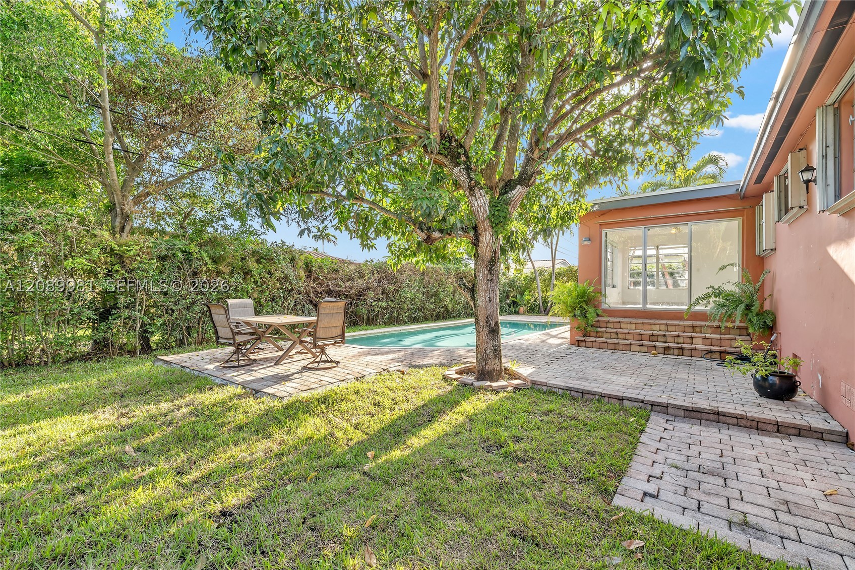 7970 SW 17th St, Miami FL 33155
