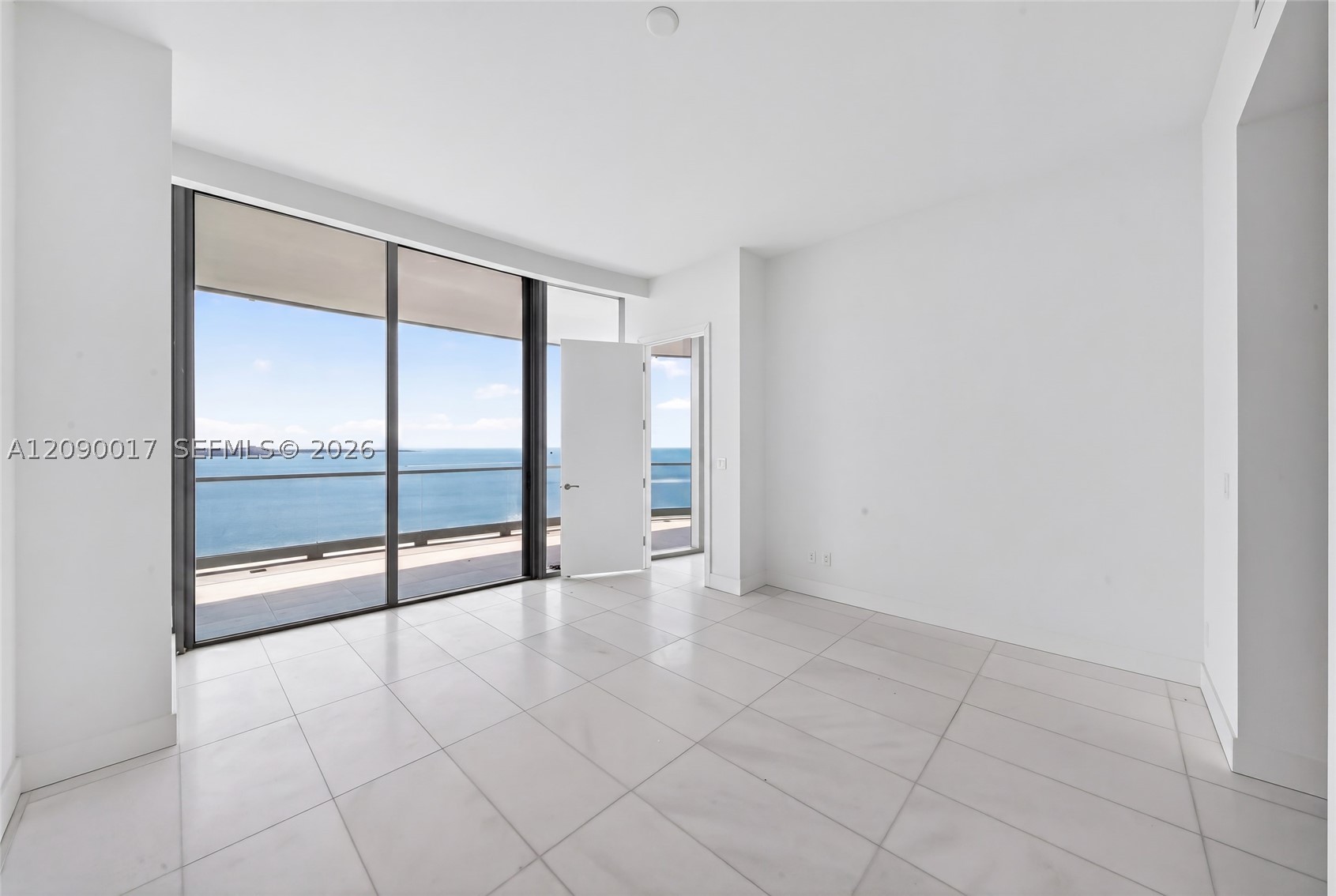 175 SE 25 Rd #2602, Miami FL 33129