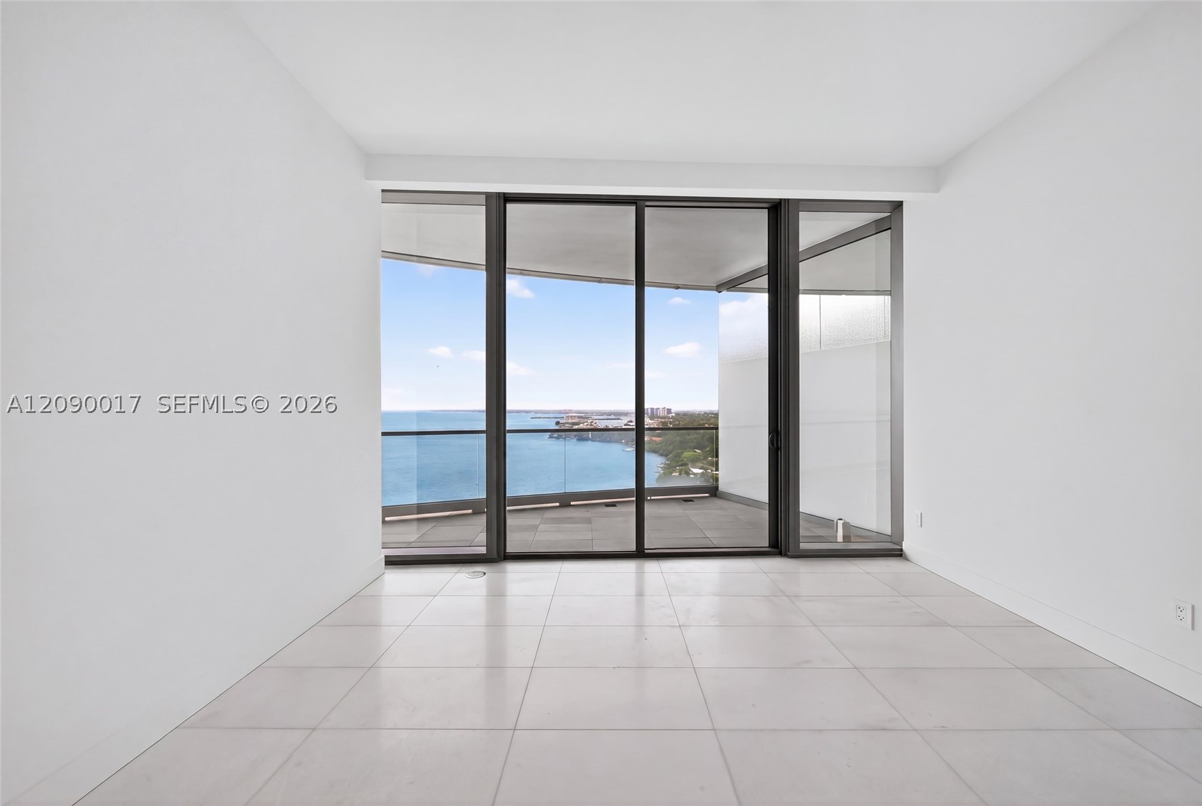 175 SE 25 Rd #2602, Miami FL 33129