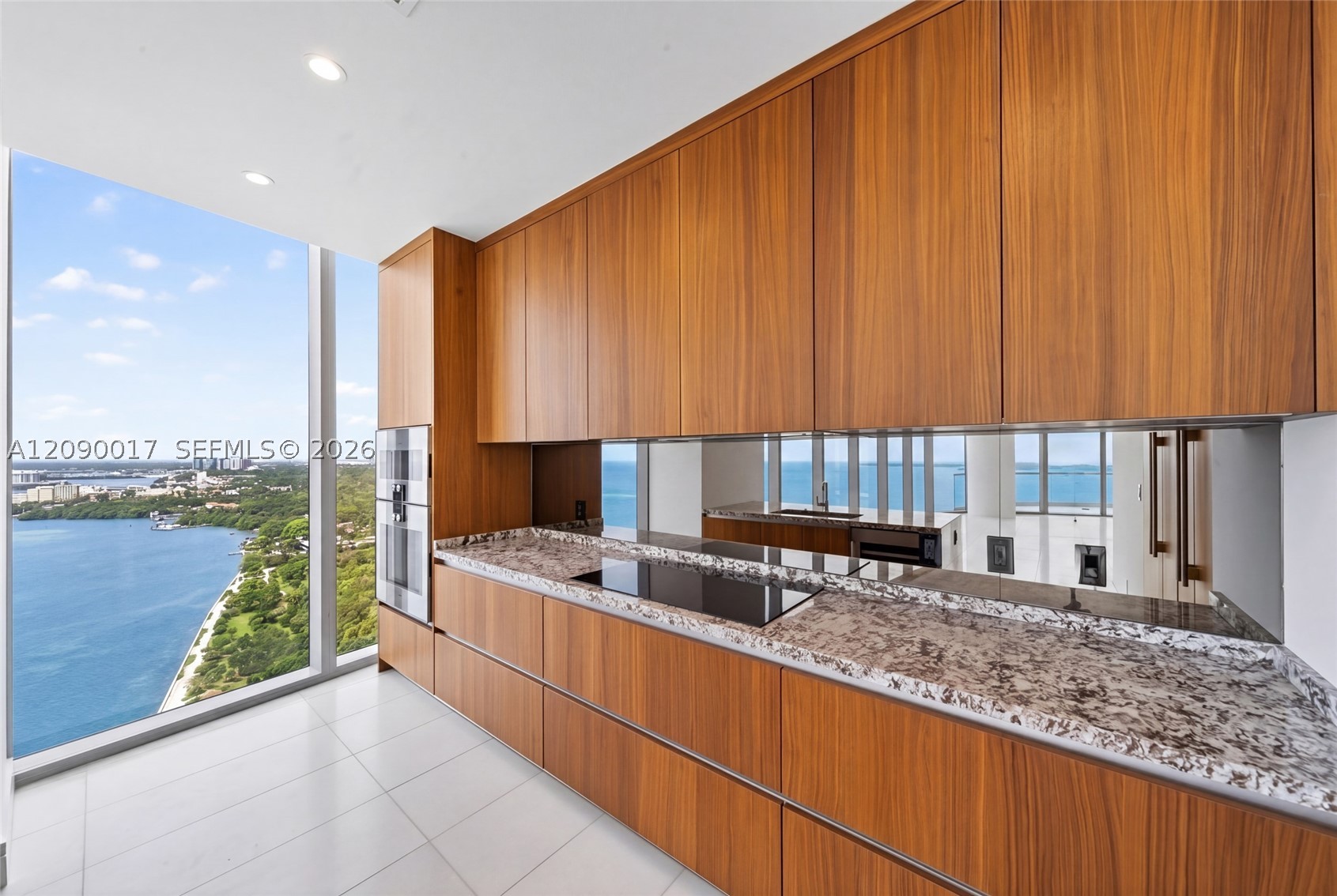 175 SE 25 Rd #2602, Miami FL 33129