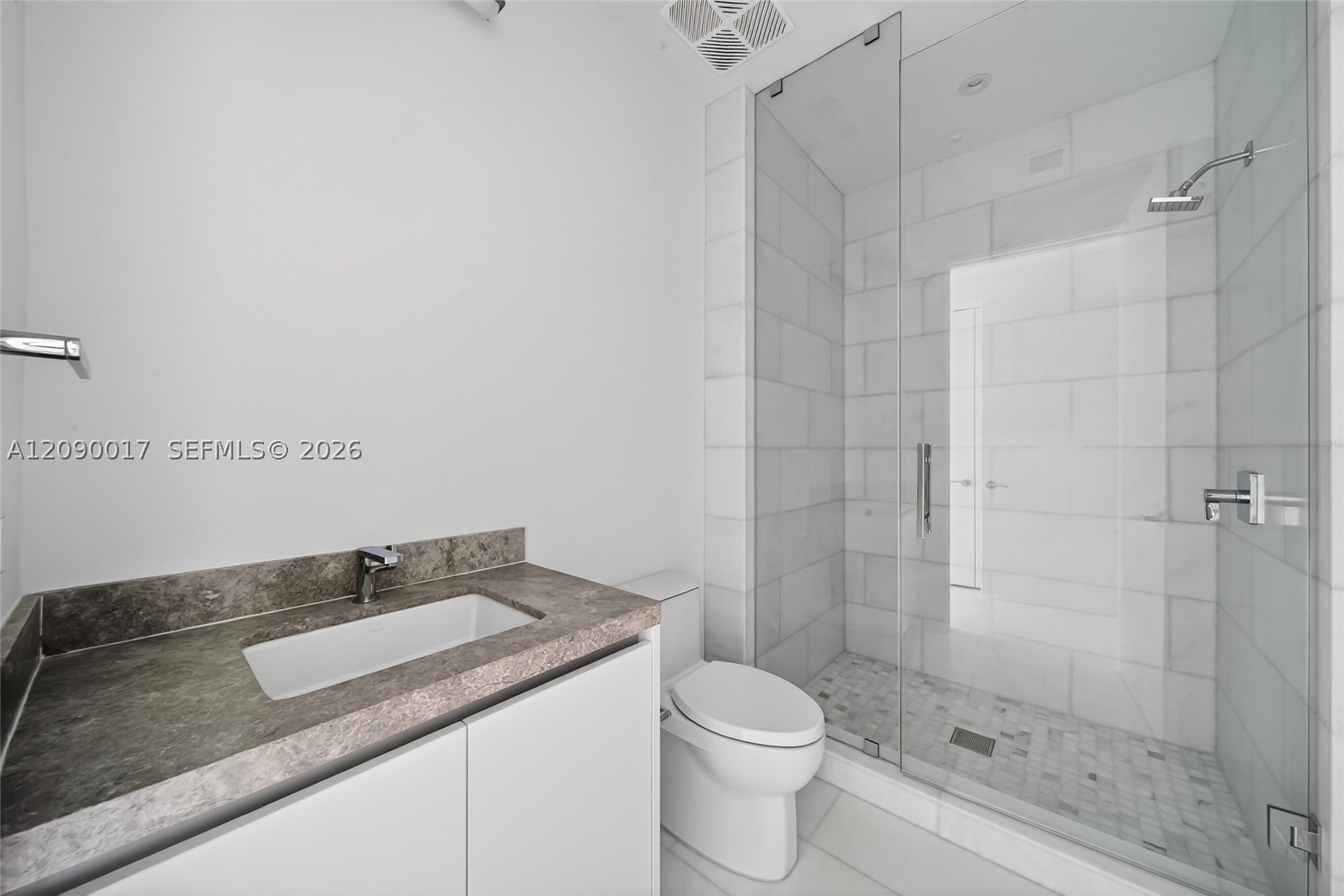 175 SE 25 Rd #2602, Miami FL 33129