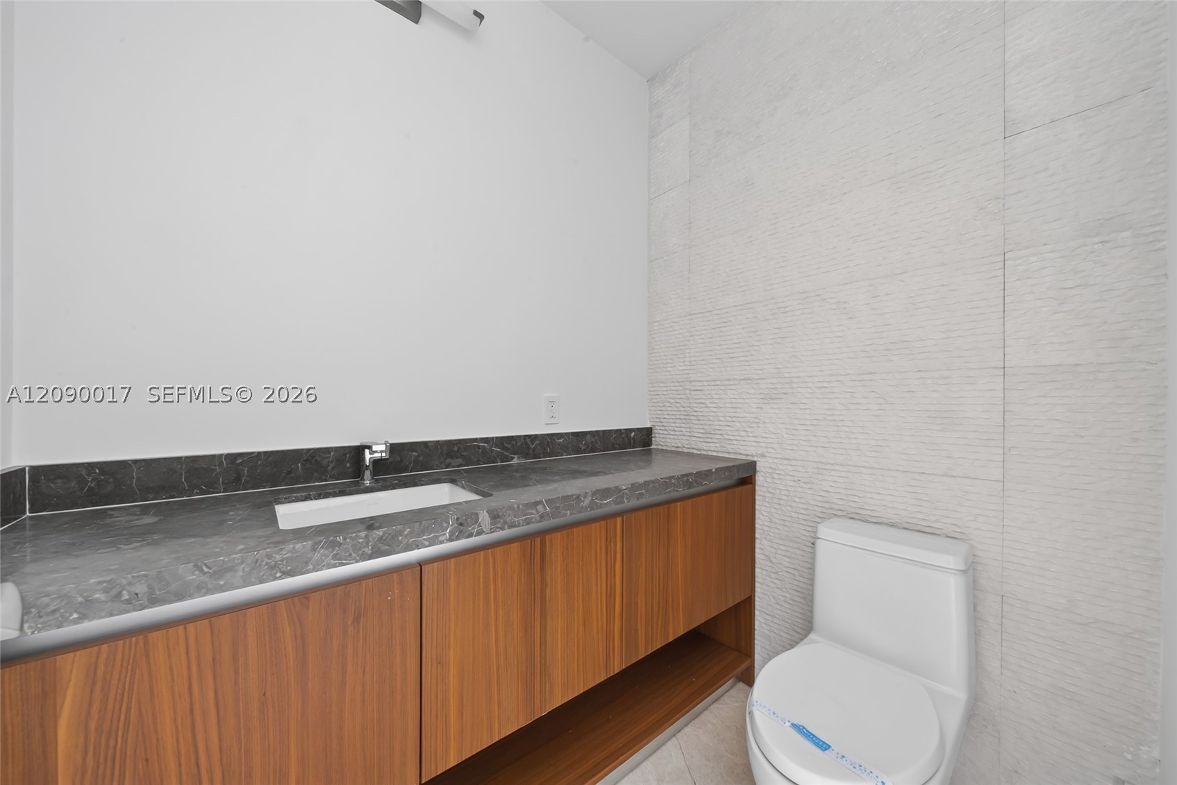 175 SE 25 Rd #2602, Miami FL 33129