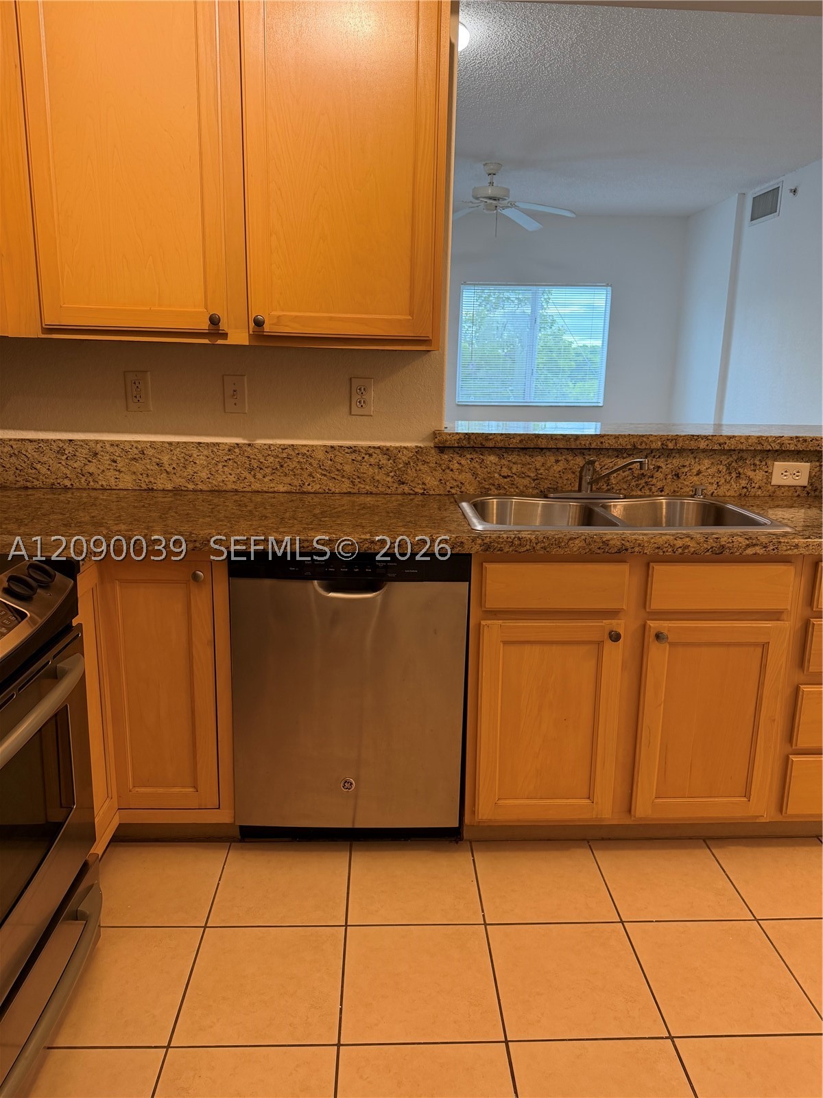 6001 SW 70th St #443, South Miami FL 33143