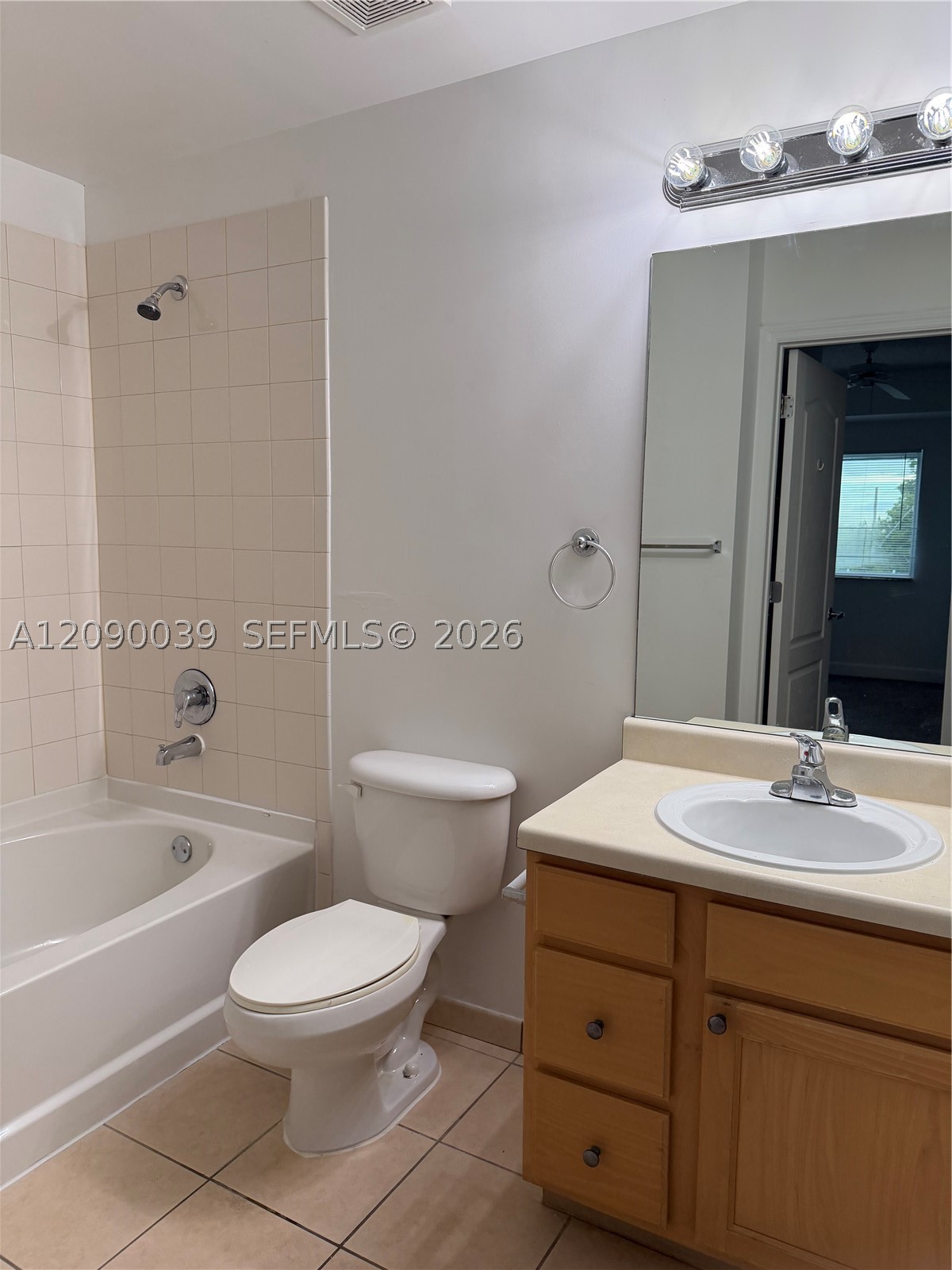 6001 SW 70th St #443, South Miami FL 33143