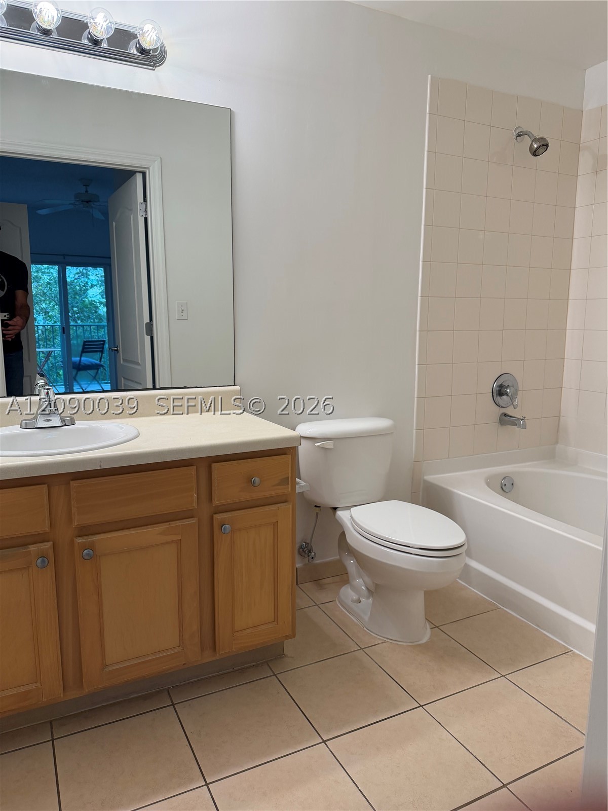 6001 SW 70th St #443, South Miami FL 33143