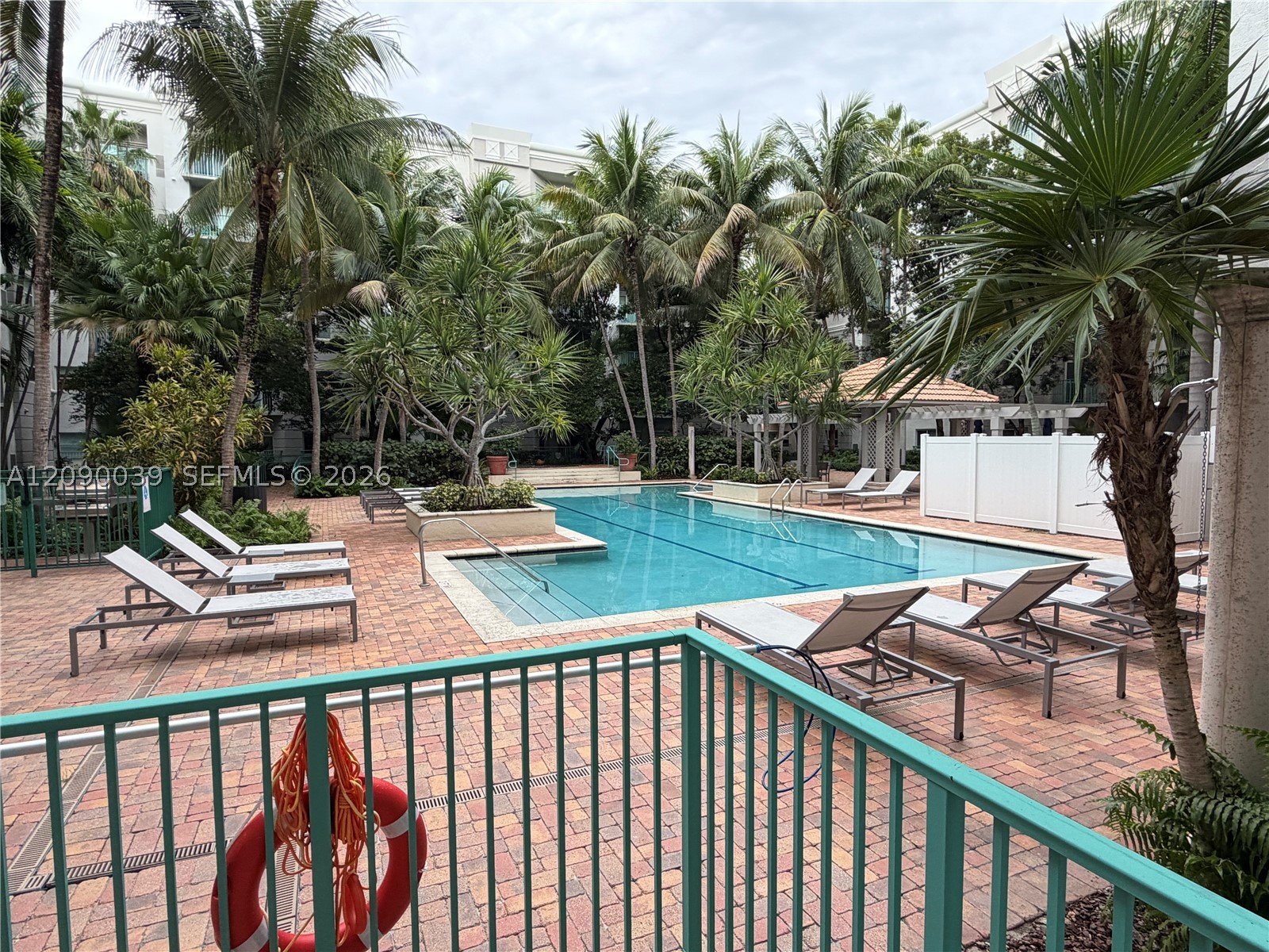 6001 SW 70th St #443, South Miami FL 33143