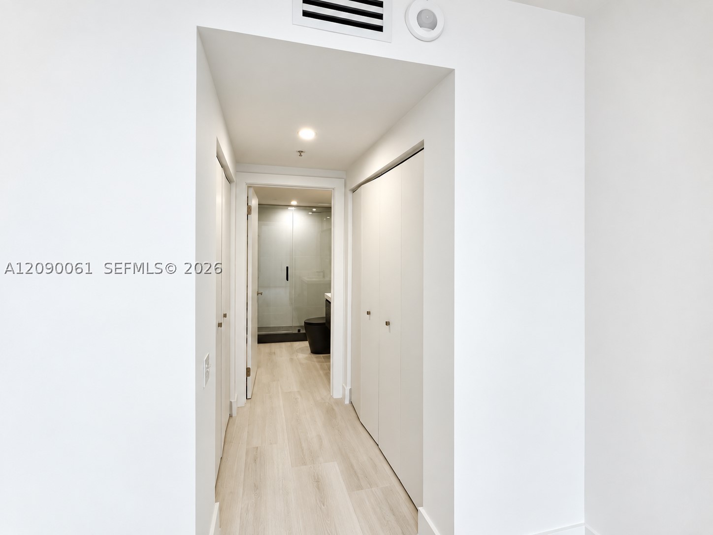 701 Brickell Key Blvd #1111, Miami FL 33131