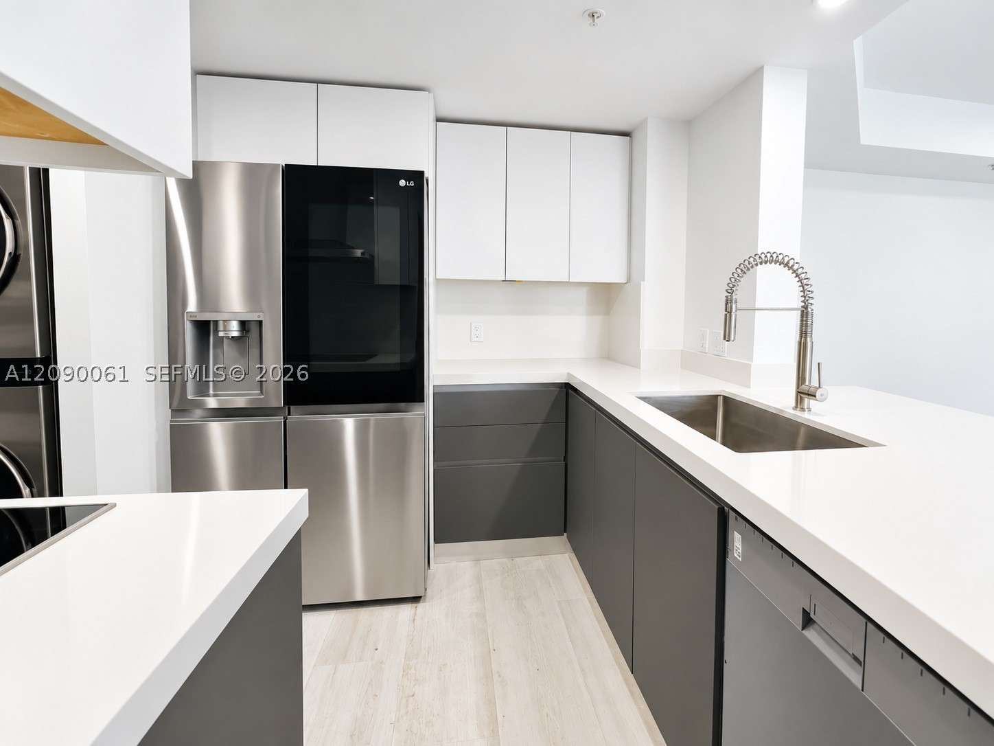 701 Brickell Key Blvd #1111, Miami FL 33131
