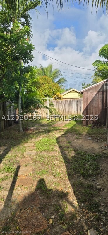 1002 W Broome St #1, Lantana FL 33462