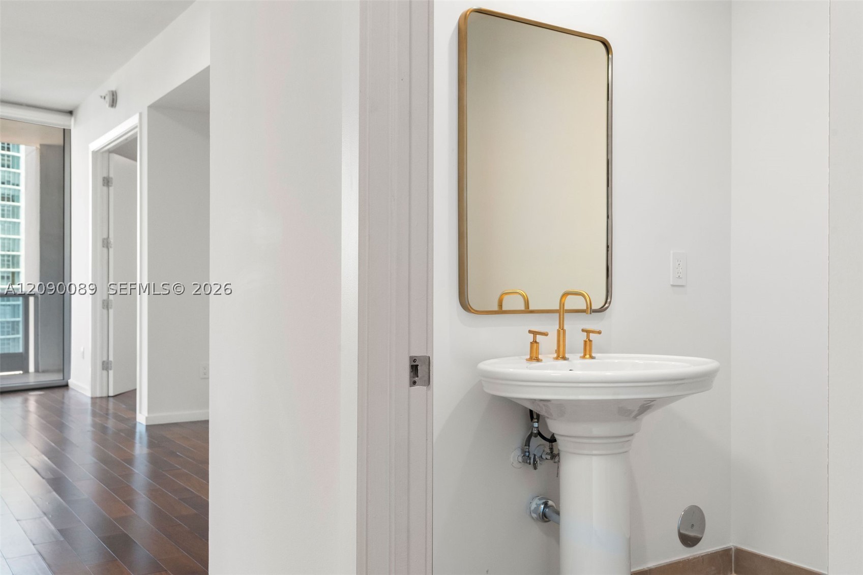 5959 Collins Ave #1101, Miami Beach FL 33140