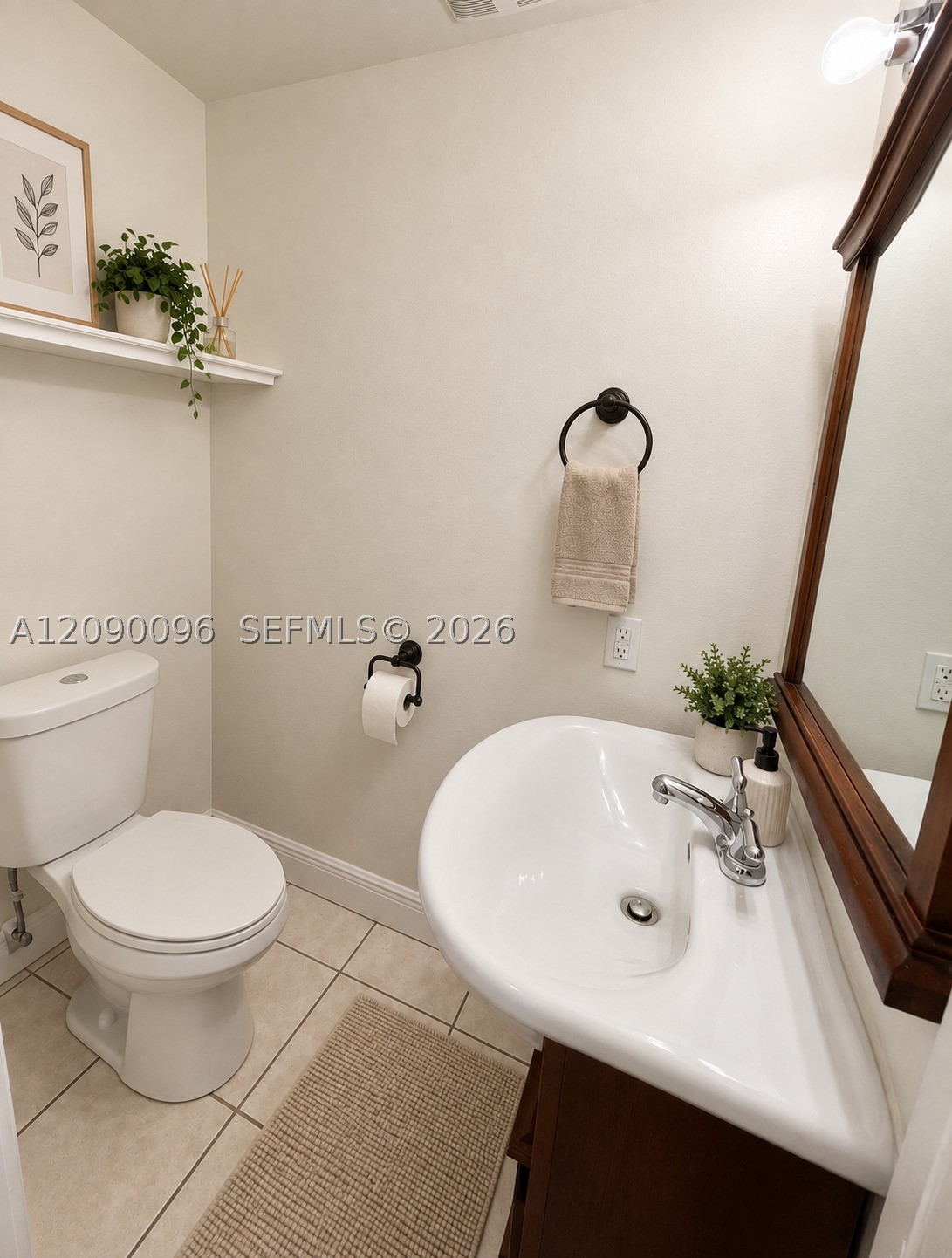 5600 NW 6th St #29, Miami FL 33126