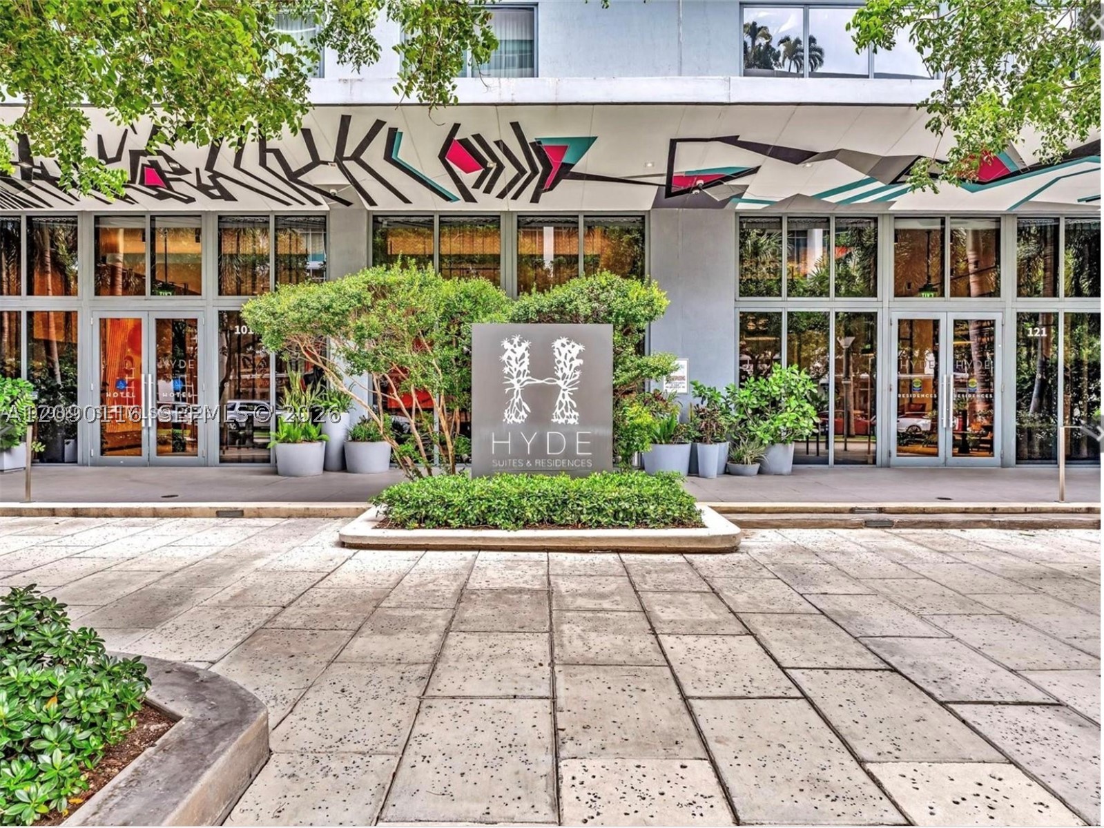 121 NE 34th St #2402, Miami FL 33137