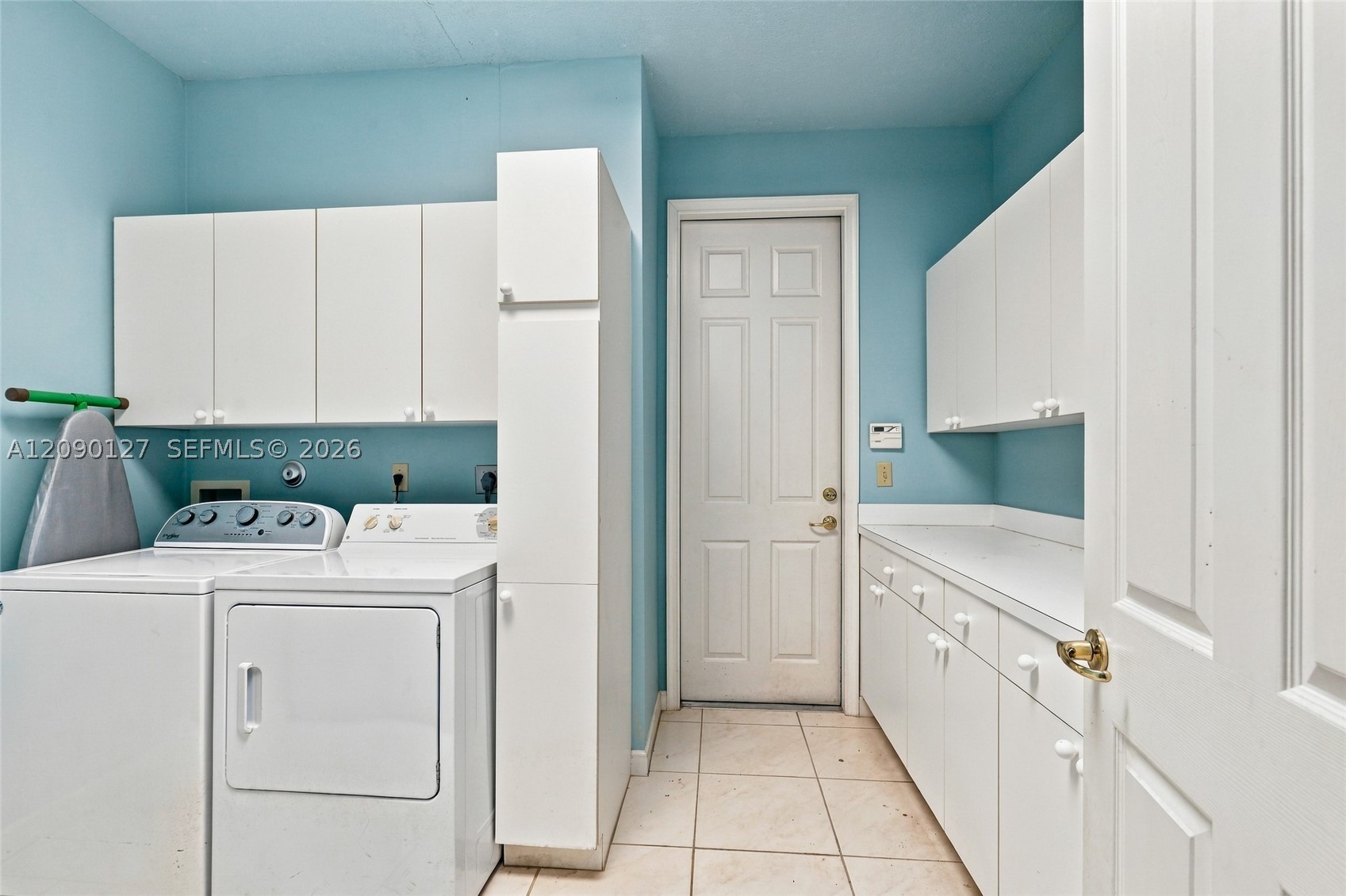 173 Orange Tree Dr, Atlantis FL 33462