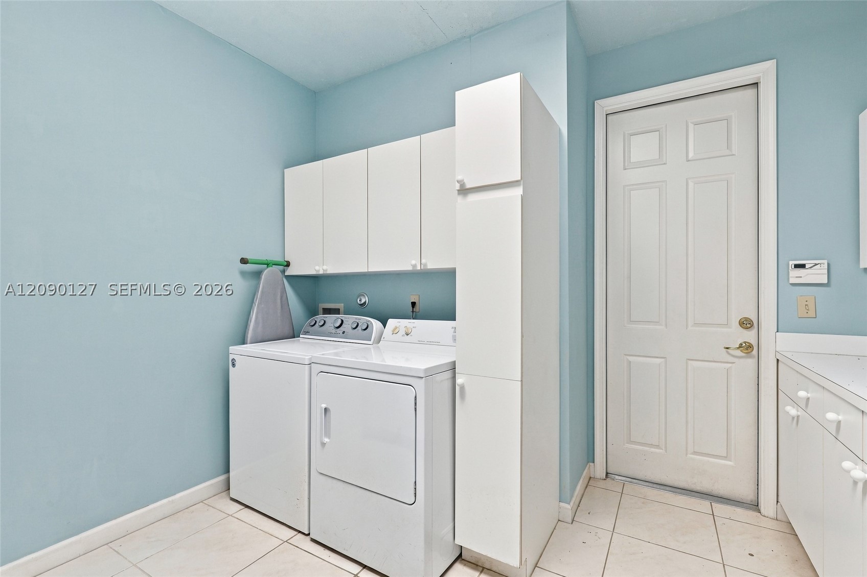 173 Orange Tree Dr, Atlantis FL 33462