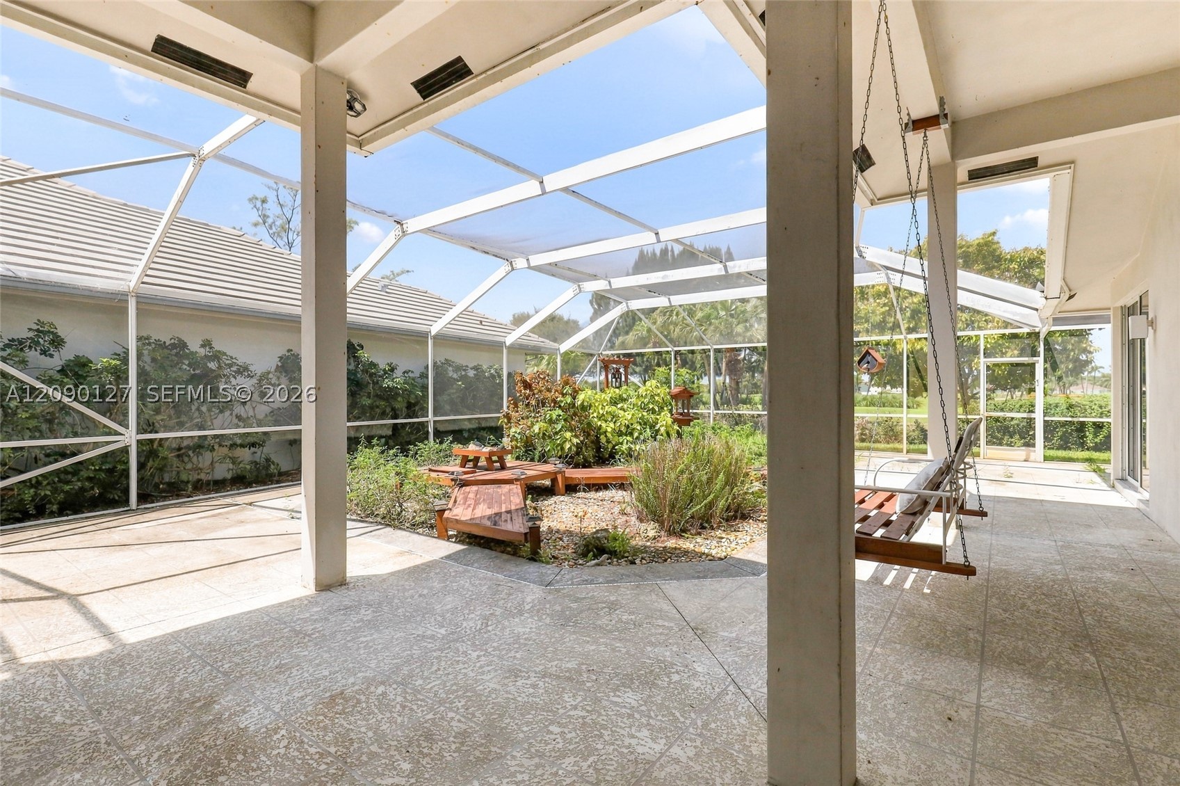 173 Orange Tree Dr, Atlantis FL 33462