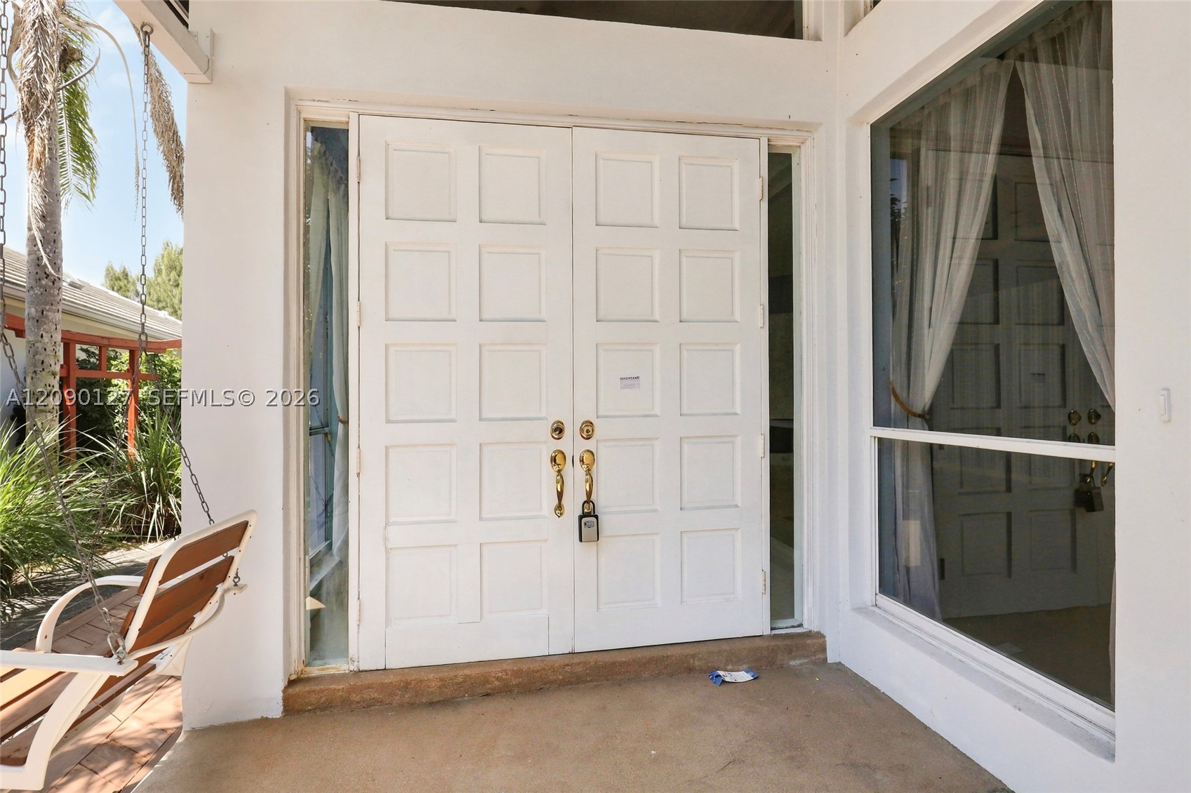 173 Orange Tree Dr, Atlantis FL 33462