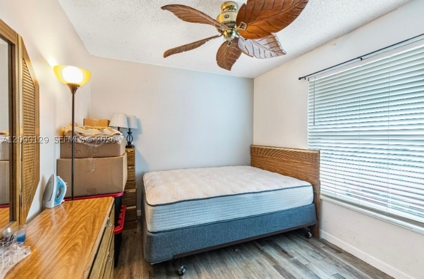 281 SW 83rd Ave, North Lauderdale FL 33068