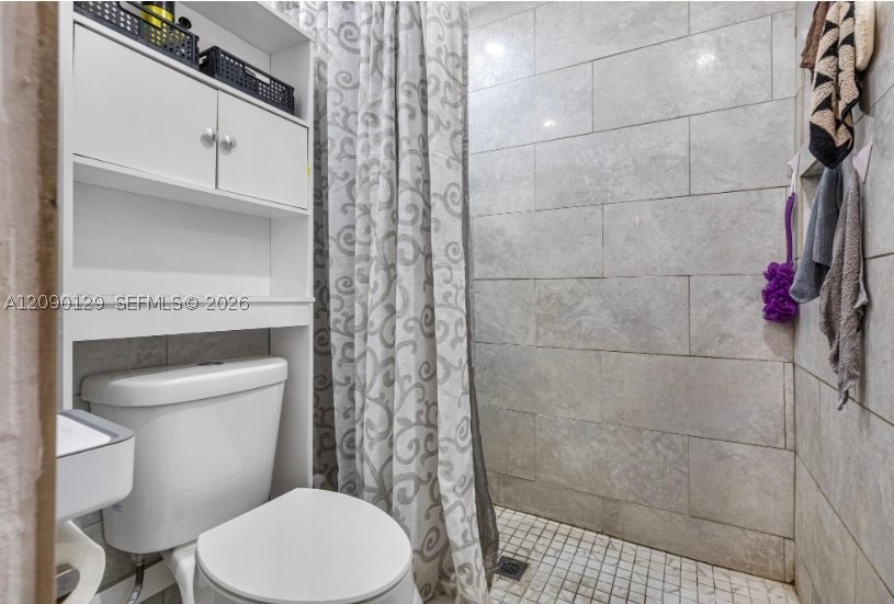 281 SW 83rd Ave, North Lauderdale FL 33068