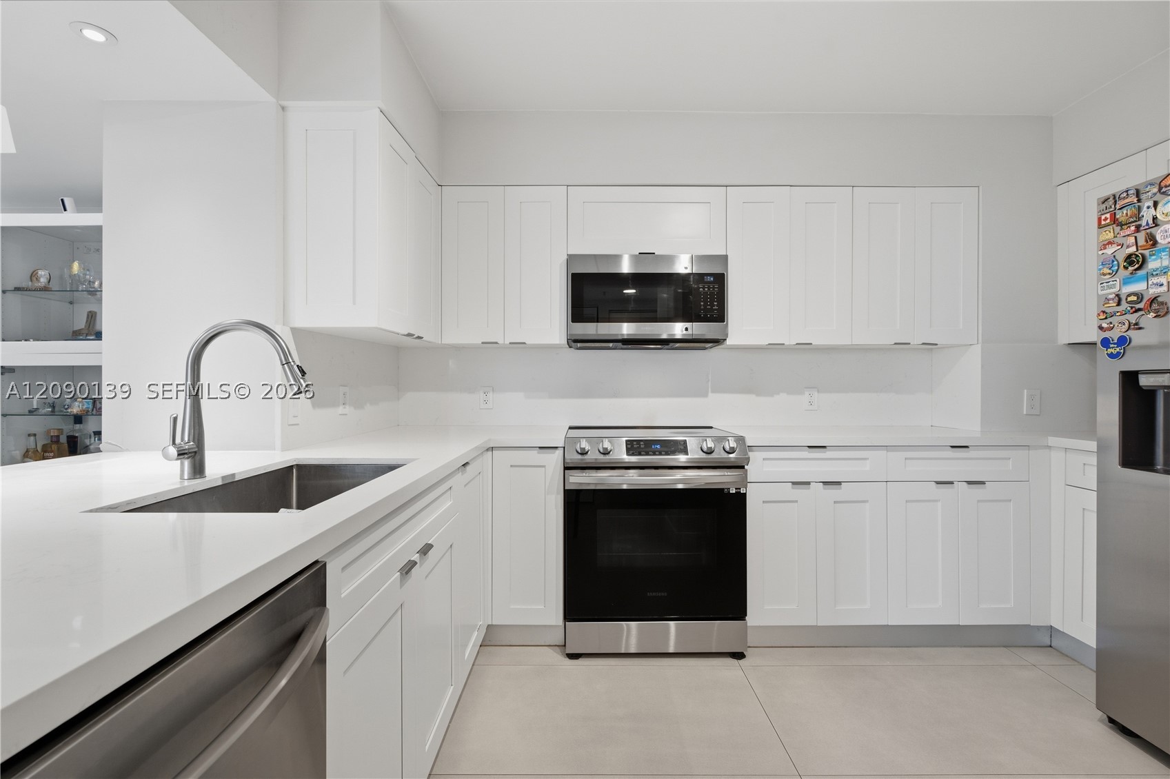 1155 Brickell Bay Dr #704, Miami FL 33131