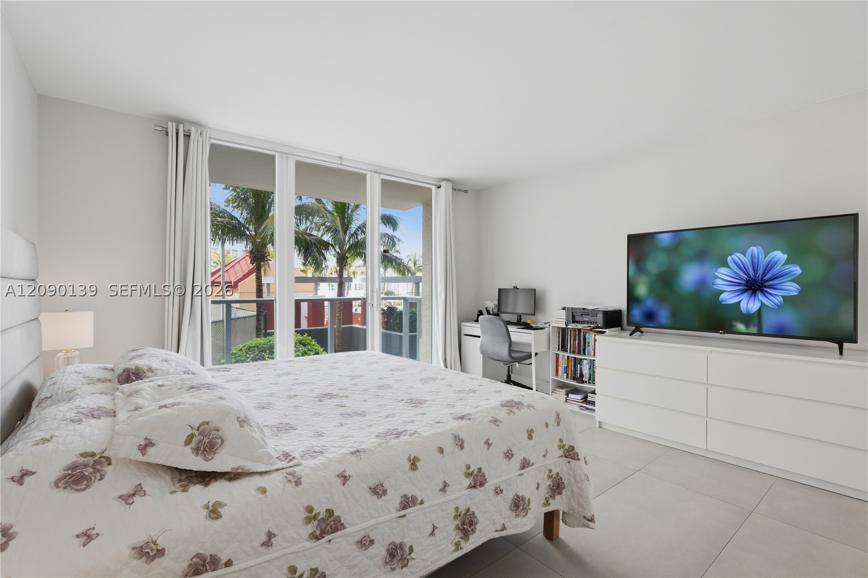 1155 Brickell Bay Dr #704, Miami FL 33131