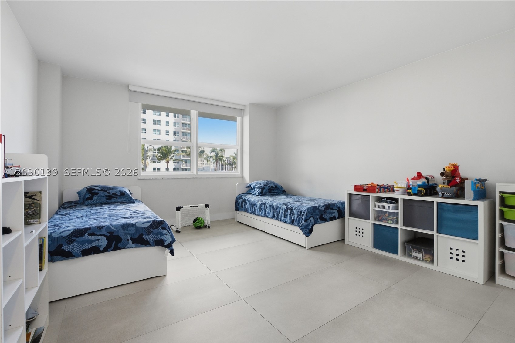 1155 Brickell Bay Dr #704, Miami FL 33131
