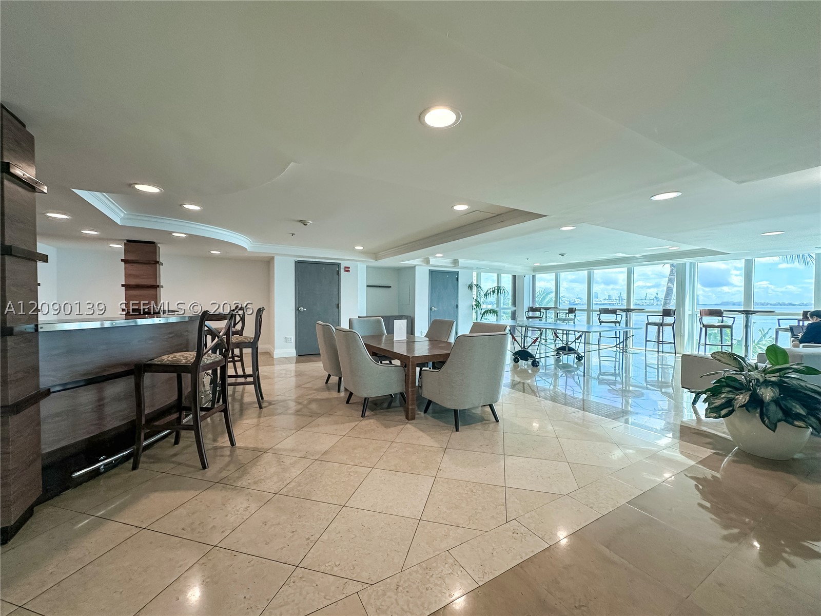 1155 Brickell Bay Dr #704, Miami FL 33131