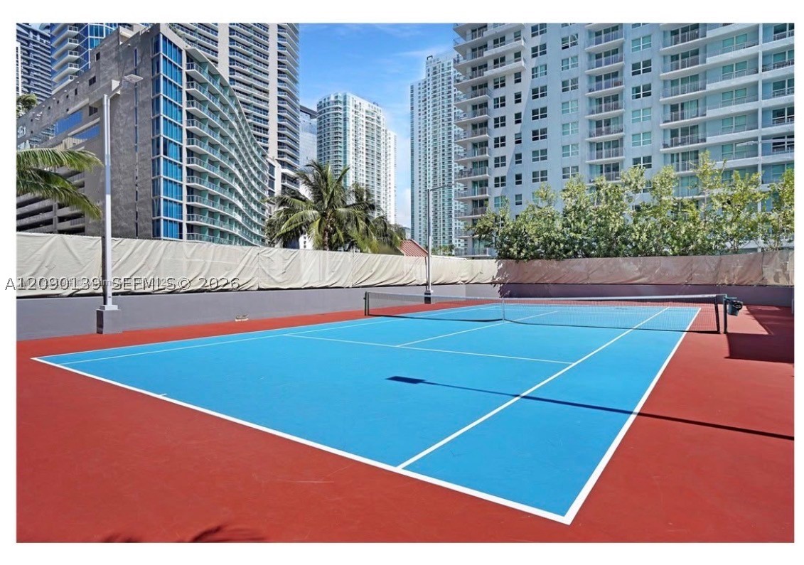 1155 Brickell Bay Dr #704, Miami FL 33131