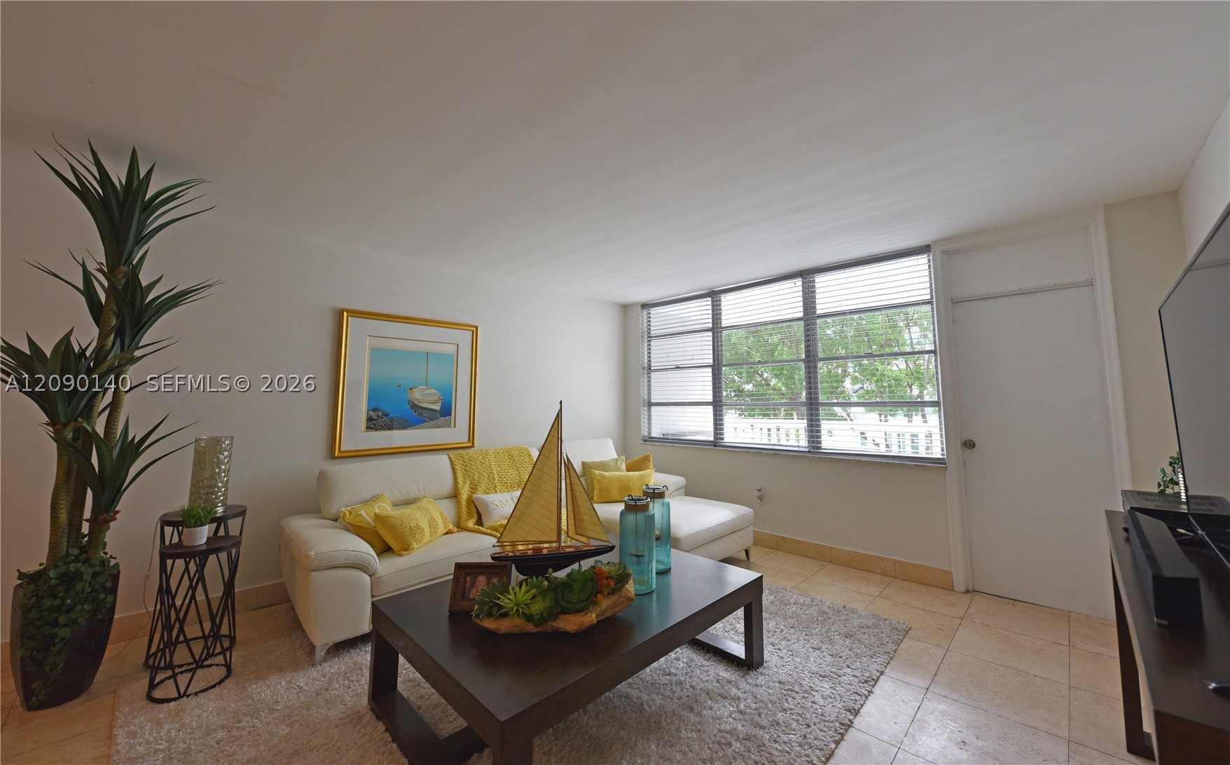 2016 Bay Dr #201, Miami Beach FL 33141