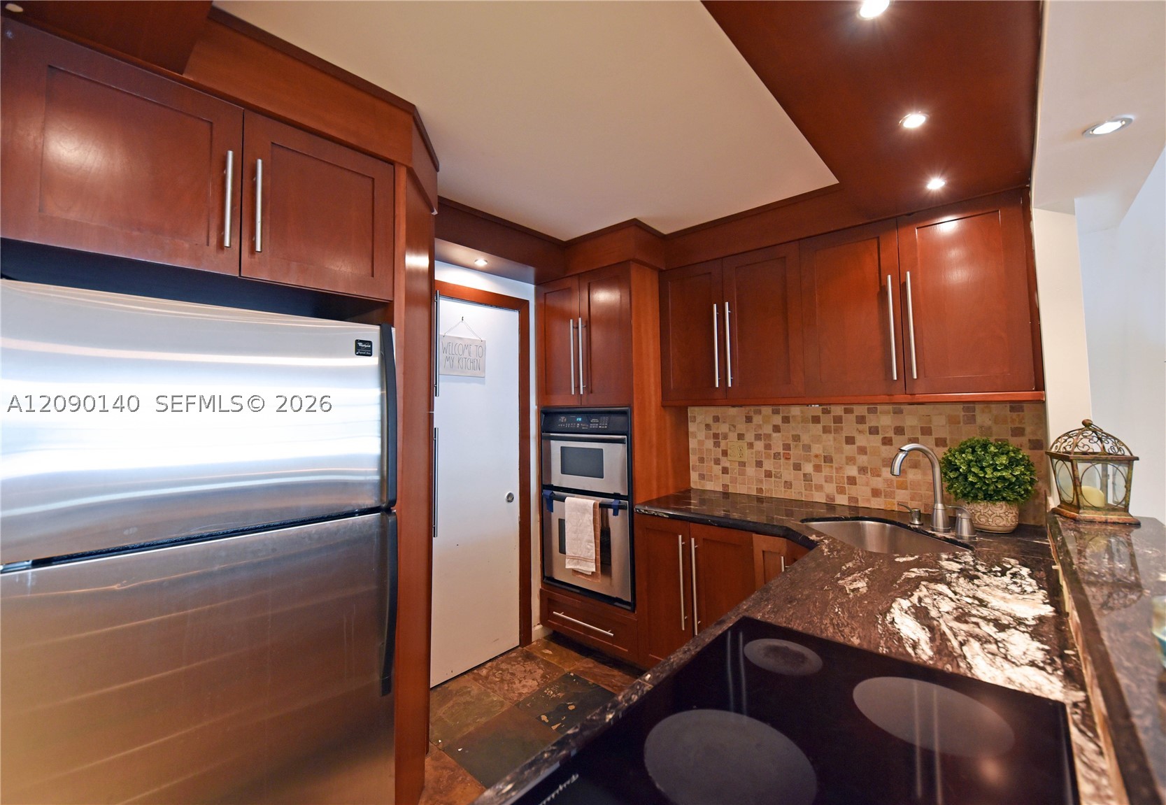 2016 Bay Dr #201, Miami Beach FL 33141