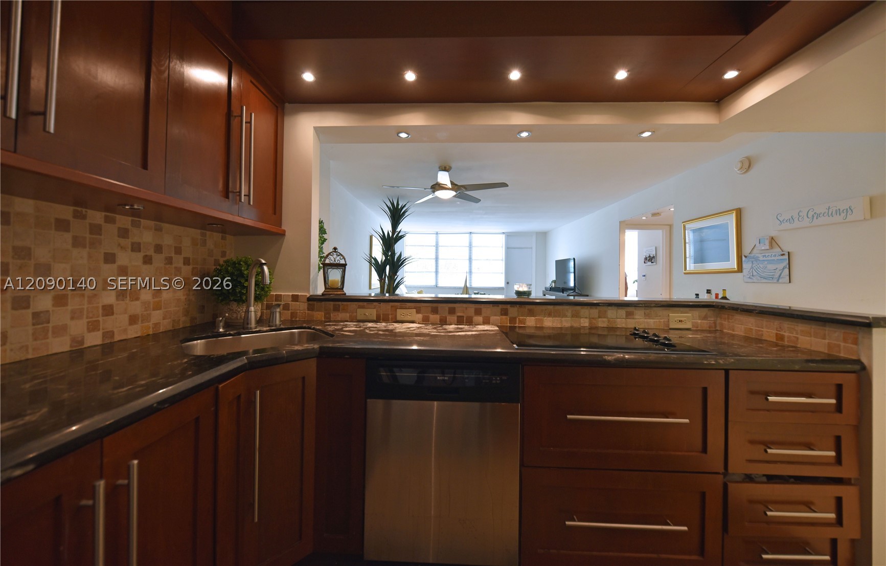 2016 Bay Dr #201, Miami Beach FL 33141