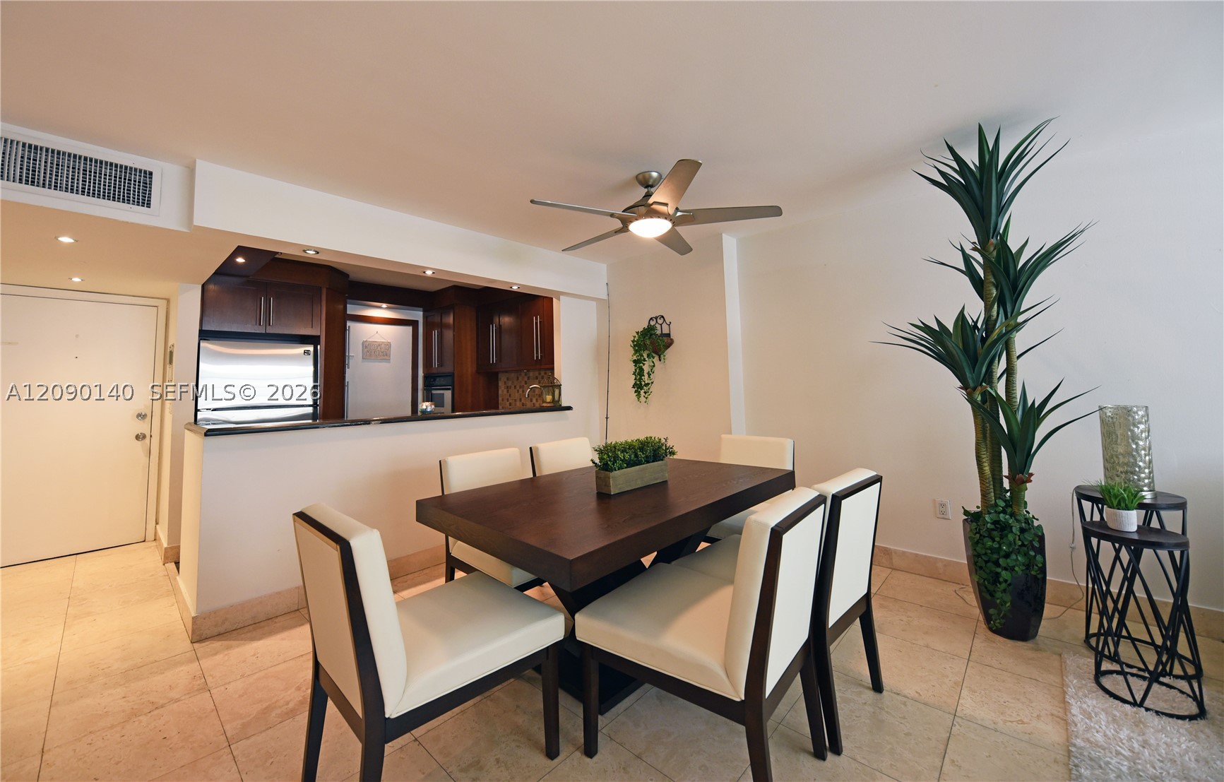 2016 Bay Dr #201, Miami Beach FL 33141