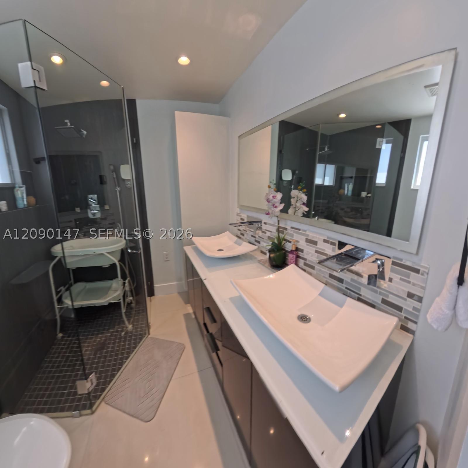 228 NW 58th Ct, Miami FL 33126
