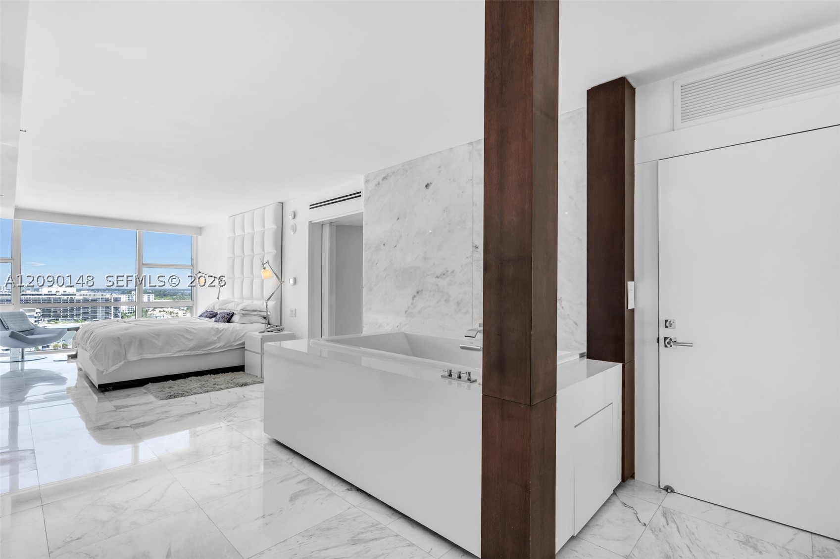 6801 Collins Ave #LPH12 (Door LPH01), Miami Beach FL 33141