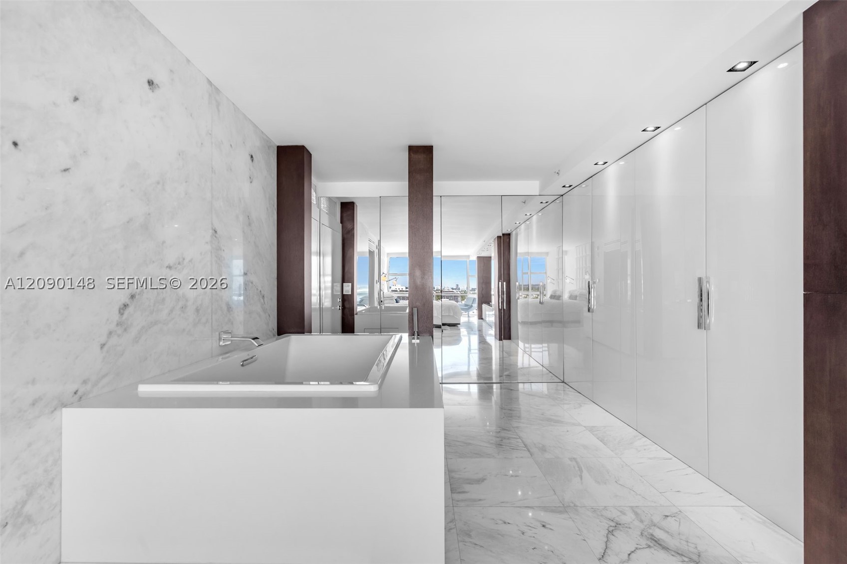 6801 Collins Ave #LPH12 (Door LPH01), Miami Beach FL 33141