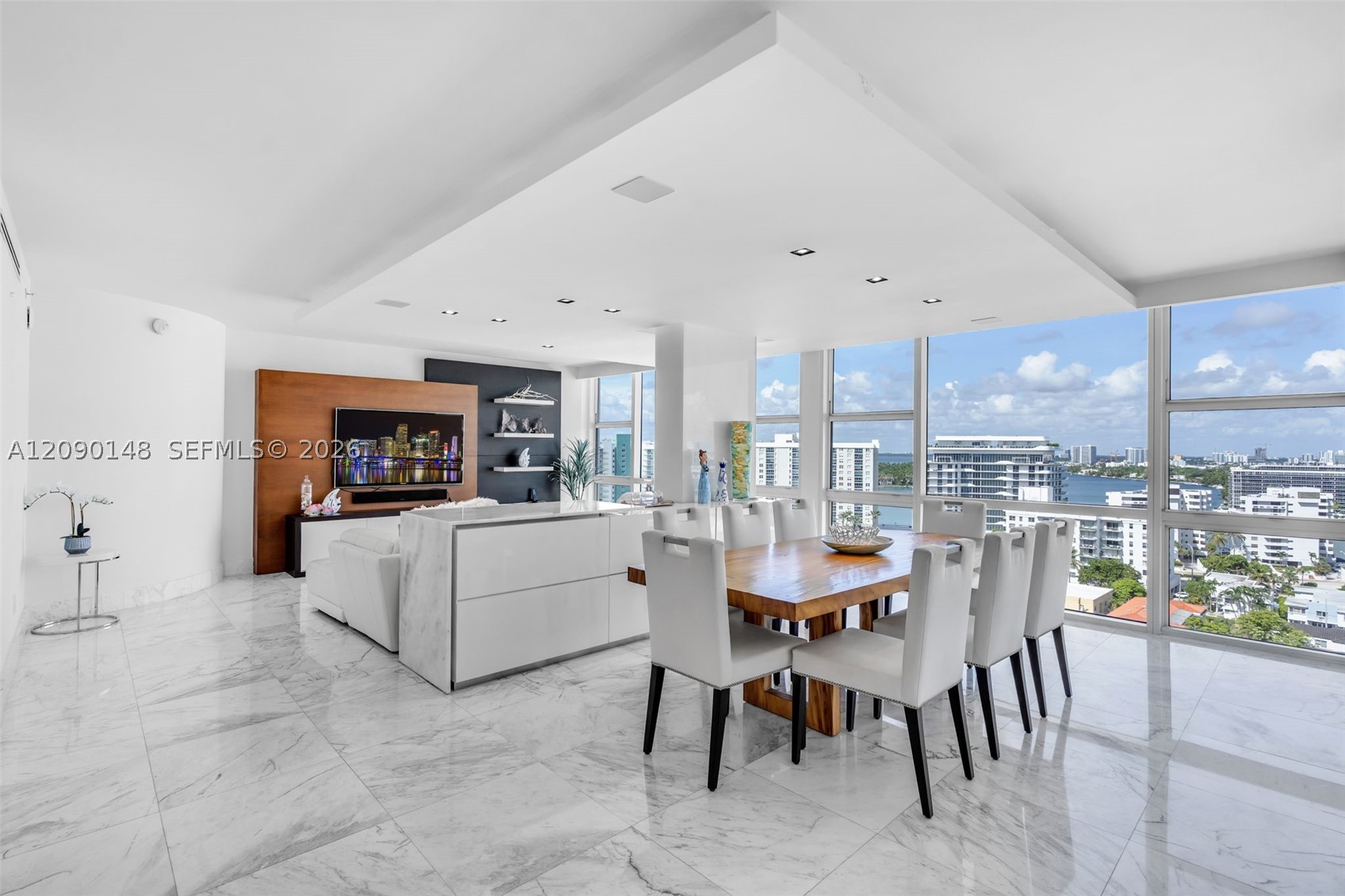 6801 Collins Ave #LPH12 (Door LPH01), Miami Beach FL 33141