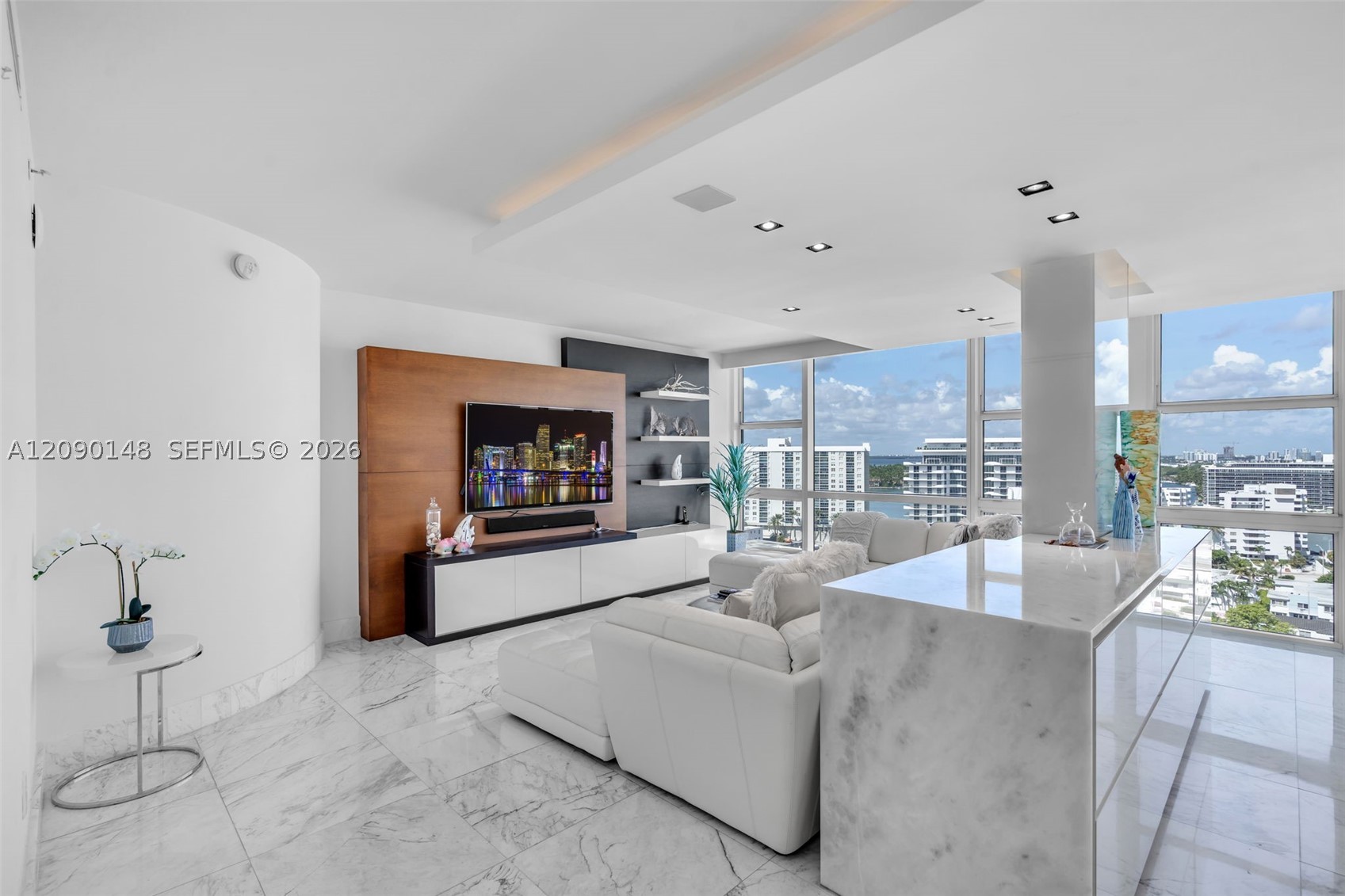 6801 Collins Ave #LPH12 (Door LPH01), Miami Beach FL 33141
