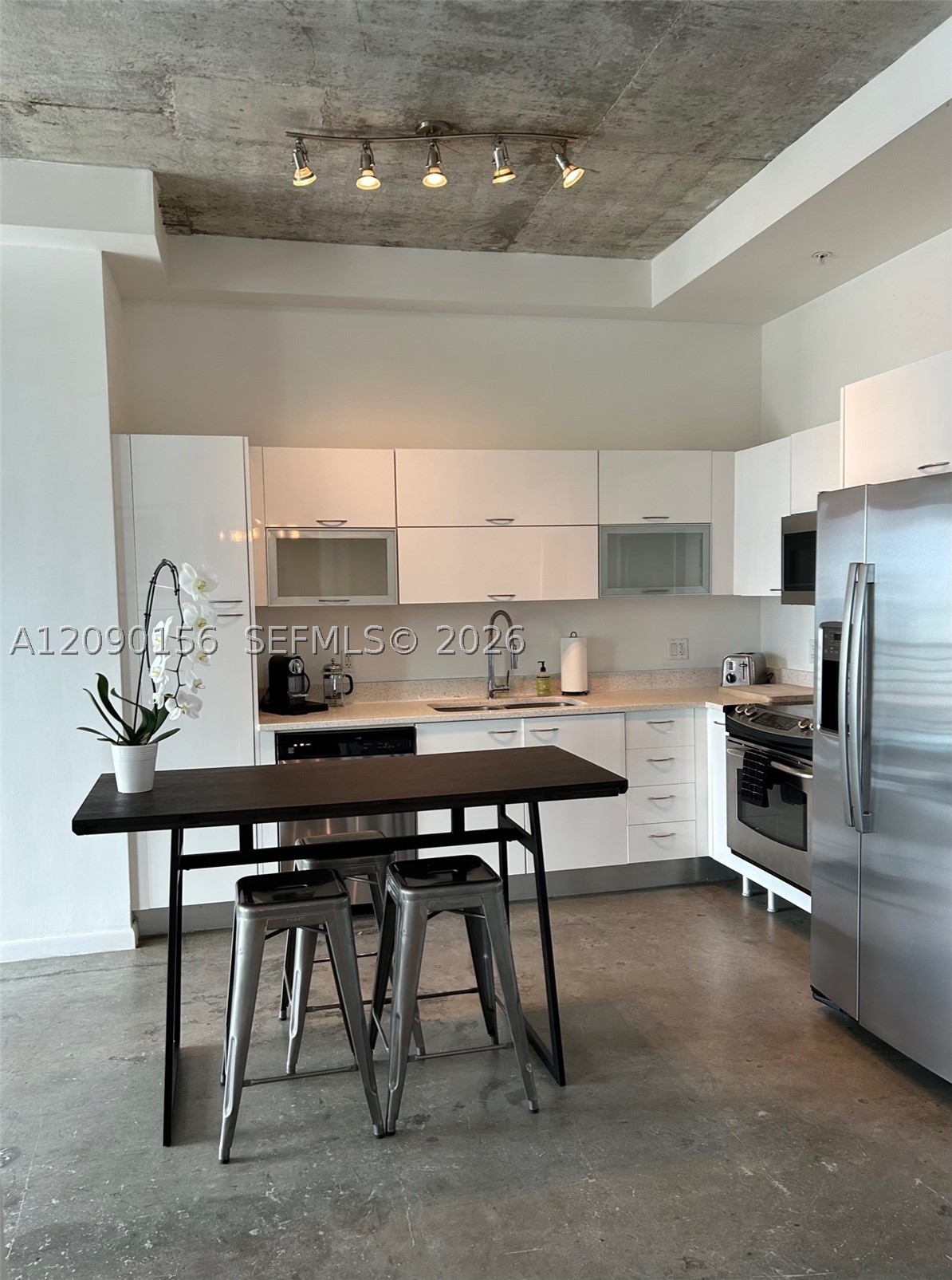 133 NE 2nd Ave #3309, Miami FL 33132