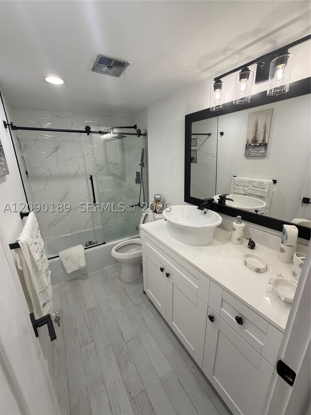 Fort Lauderdale FL 33308 - A12090189