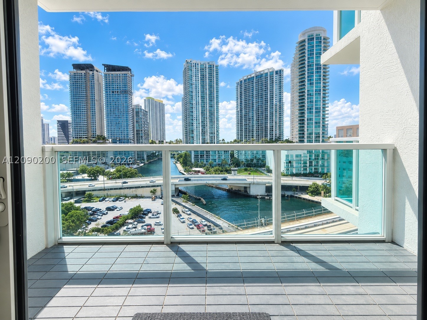 31 SE 5 ST #1203, Miami FL 33131