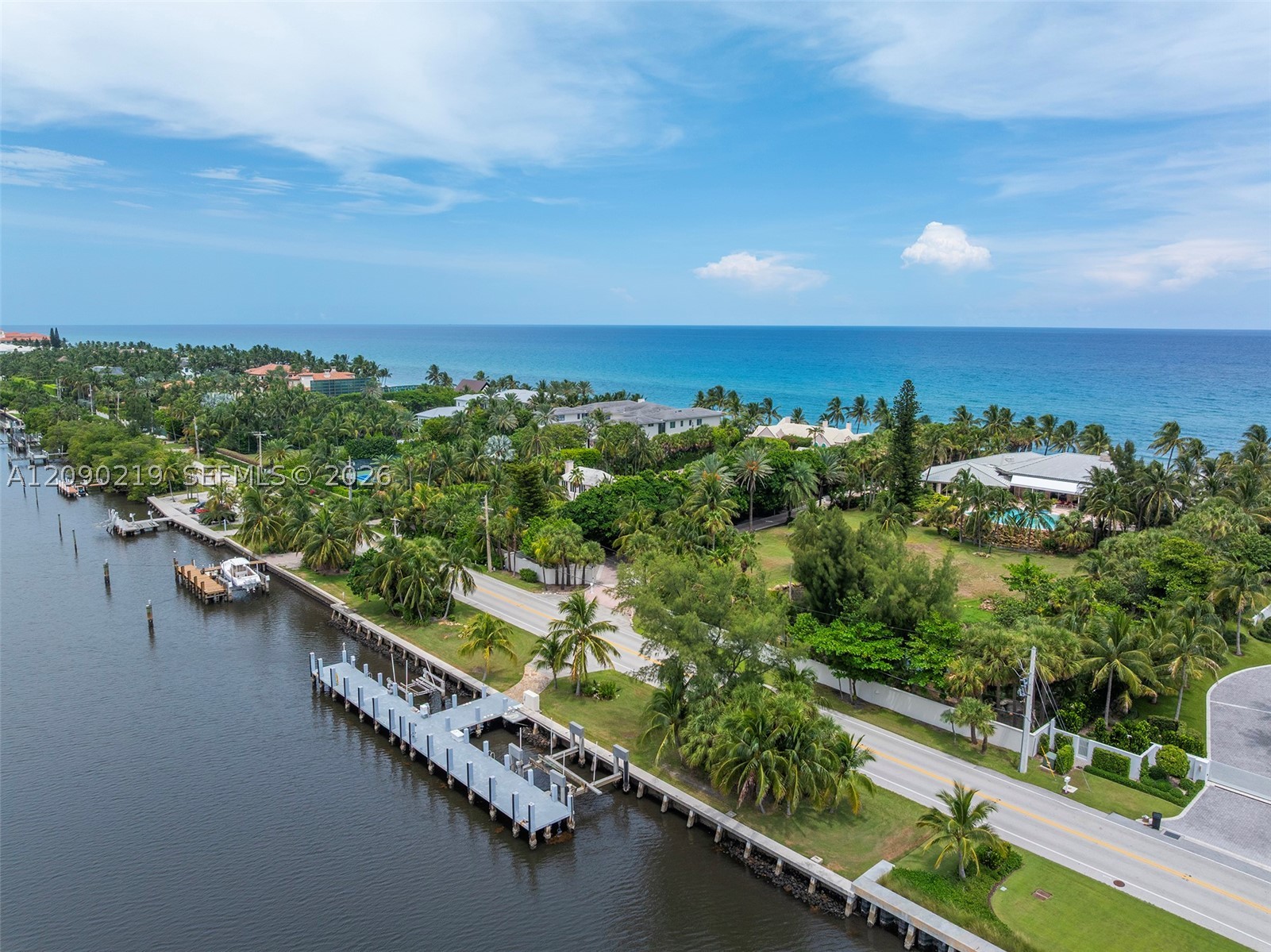 960 S Ocean Blvd, Manalapan FL 33462