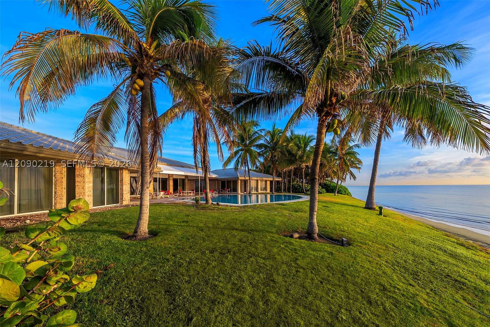 960 S Ocean Blvd, Manalapan FL 33462