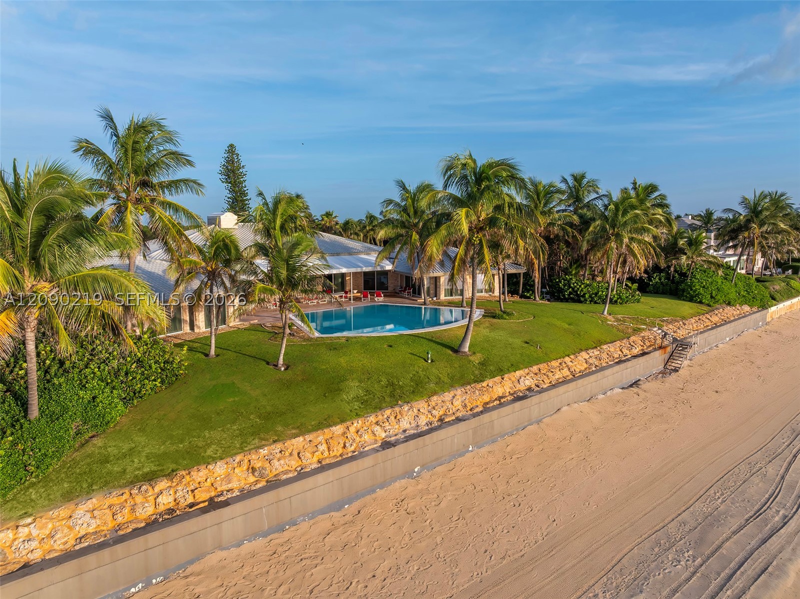 960 S Ocean Blvd, Manalapan FL 33462