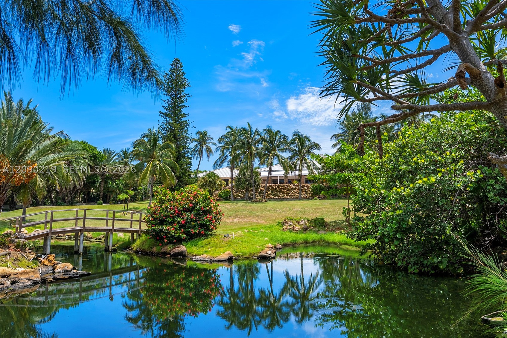 960 S Ocean Blvd, Manalapan FL 33462