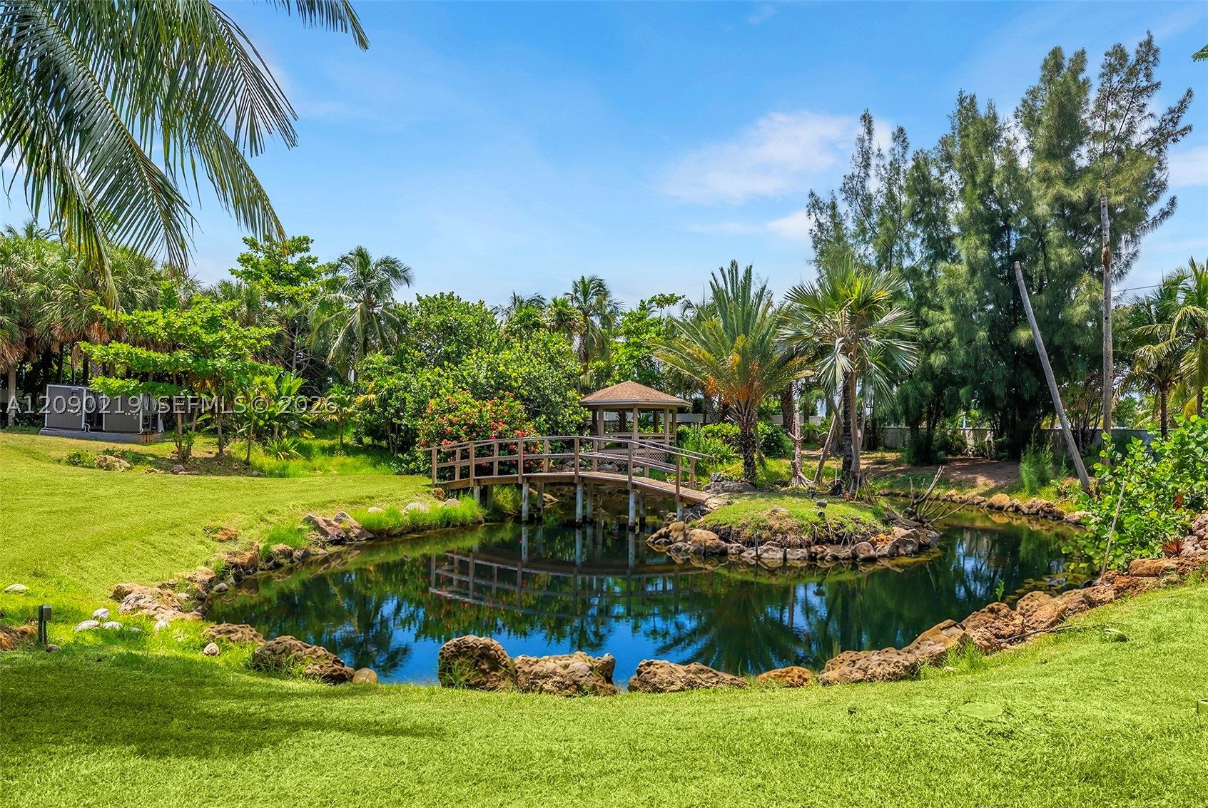 960 S Ocean Blvd, Manalapan FL 33462