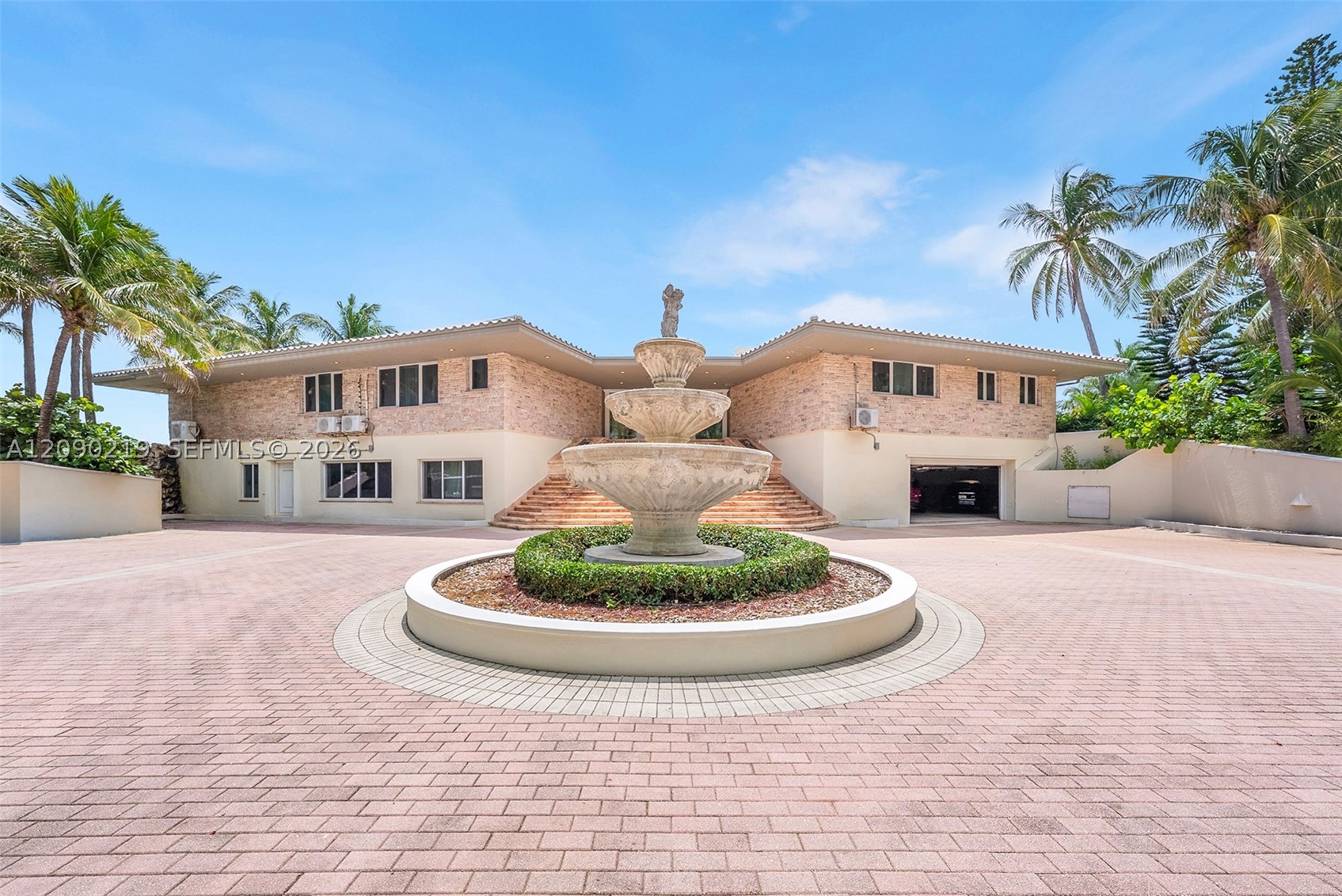 960 S Ocean Blvd, Manalapan FL 33462